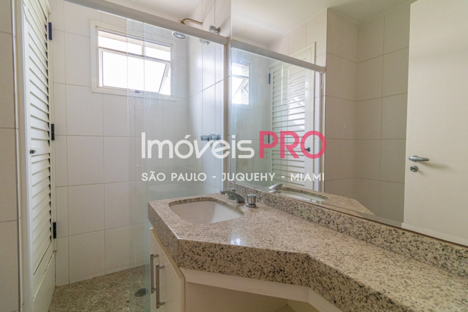 Foto :: https://assets.imoveispro.com.br/thumb/IP19692/apartamento-venda-paraiso_IP19692_41_1920x1080.jpg?