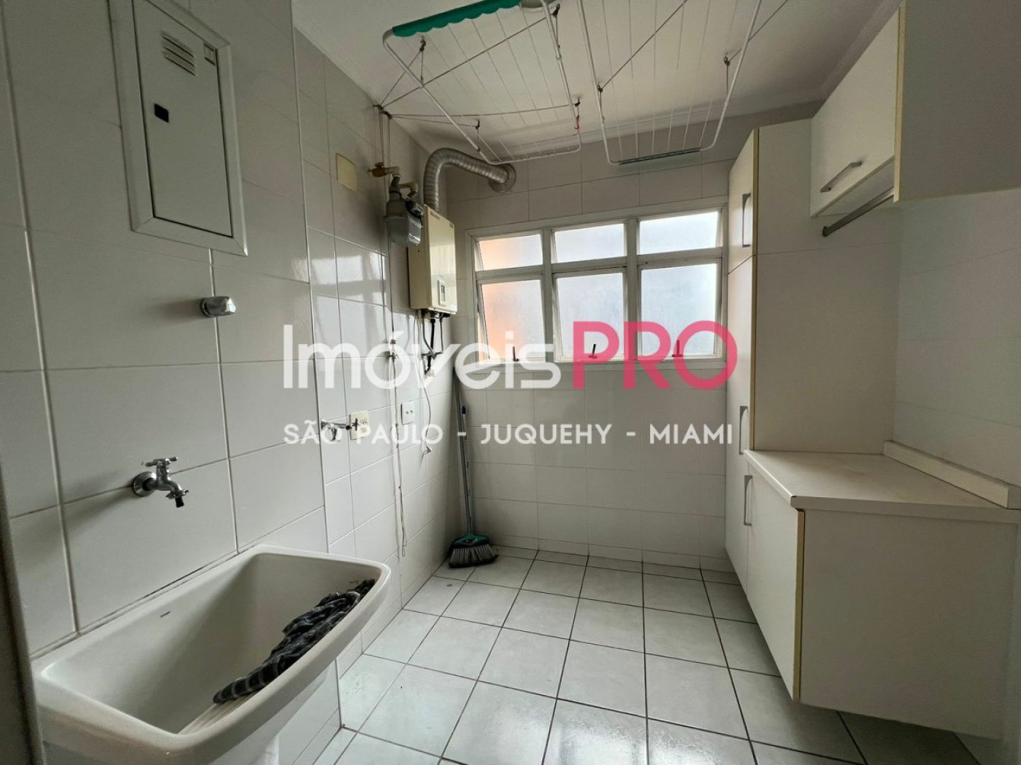 Foto :: https://assets.imoveispro.com.br/thumb/IP20036/apartamento-venda-brooklin_IP20036_23_1920x1080.jpg?