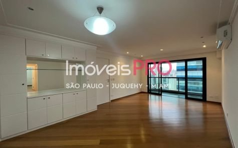 Apartamento de 3 quartos para alugar em Moema Índios, 145 m² — Ref. IP20489