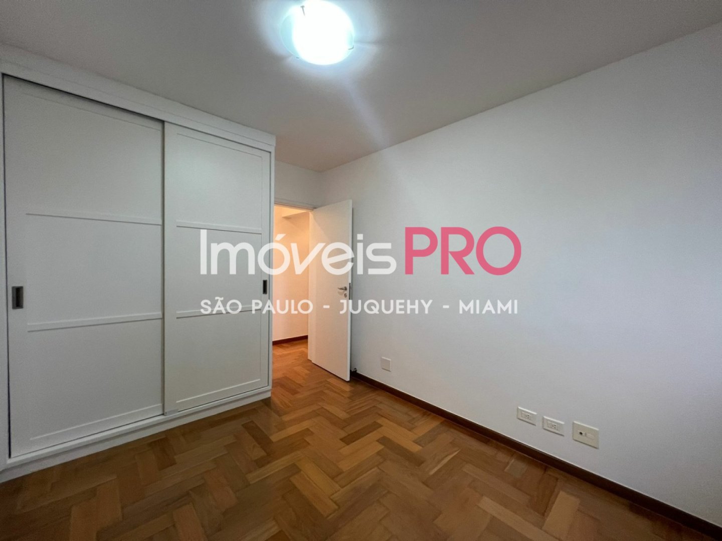 Apartamento de 3 quartos, 145 m², para alugar em Moema Índios — foto 13 de 41