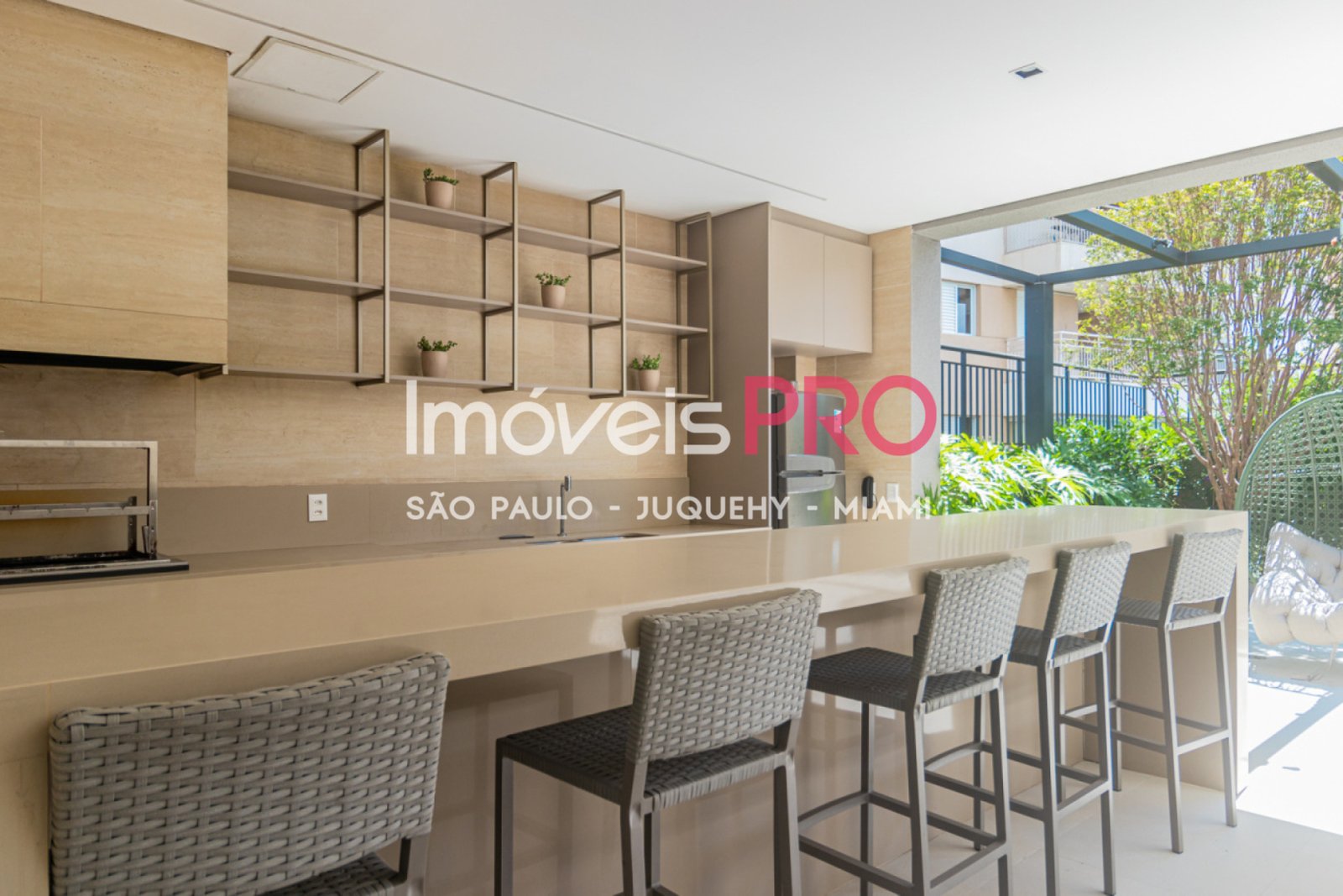 Foto :: https://assets.imoveispro.com.br/thumb/IP20830/apartamento-venda-ipiranga_IP20830_35_1920x1080.jpg?