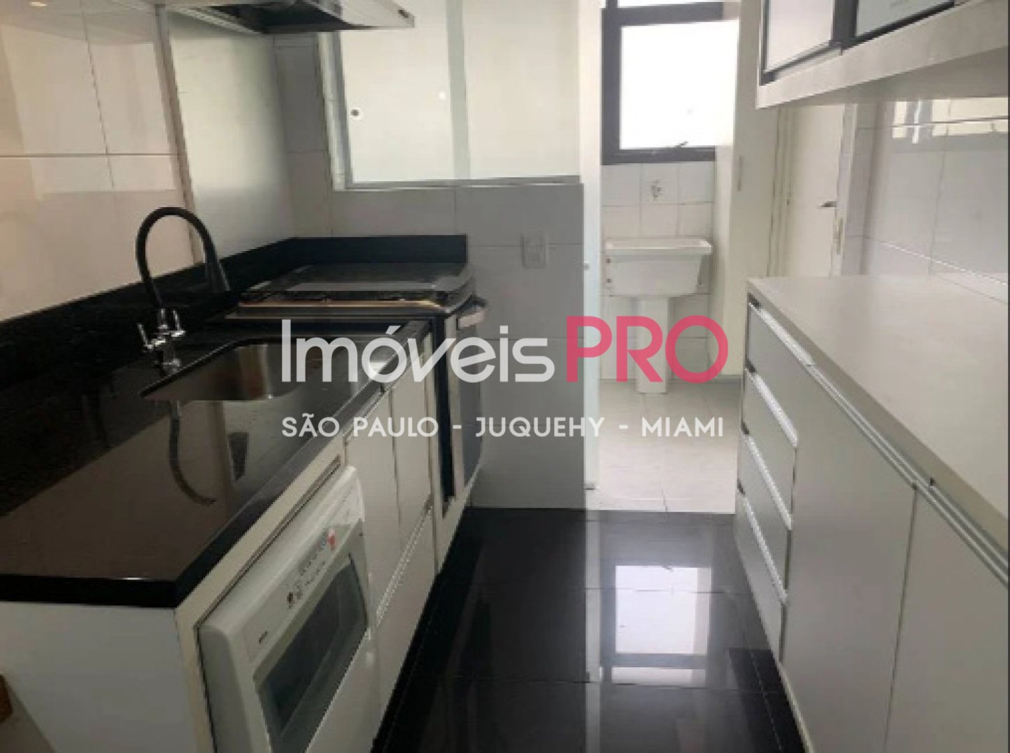 Foto :: https://assets.imoveispro.com.br/thumb/IP20953/apartamento-venda-moema_IP20953_11_1920x1080.jpg?