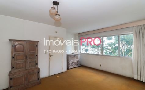Apartamento em Moema Pássaros — foto 1 (Ref. IP21072)