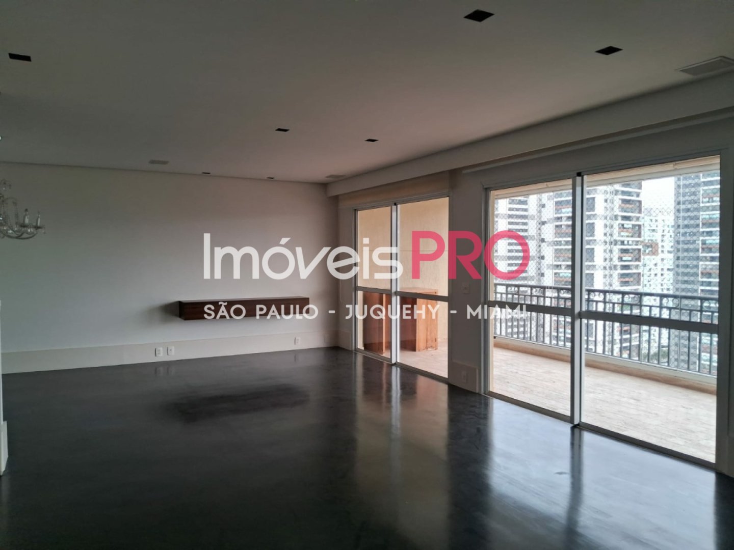 Apartamento de 3 quartos, 170 m², para alugar em Brooklin — foto 2