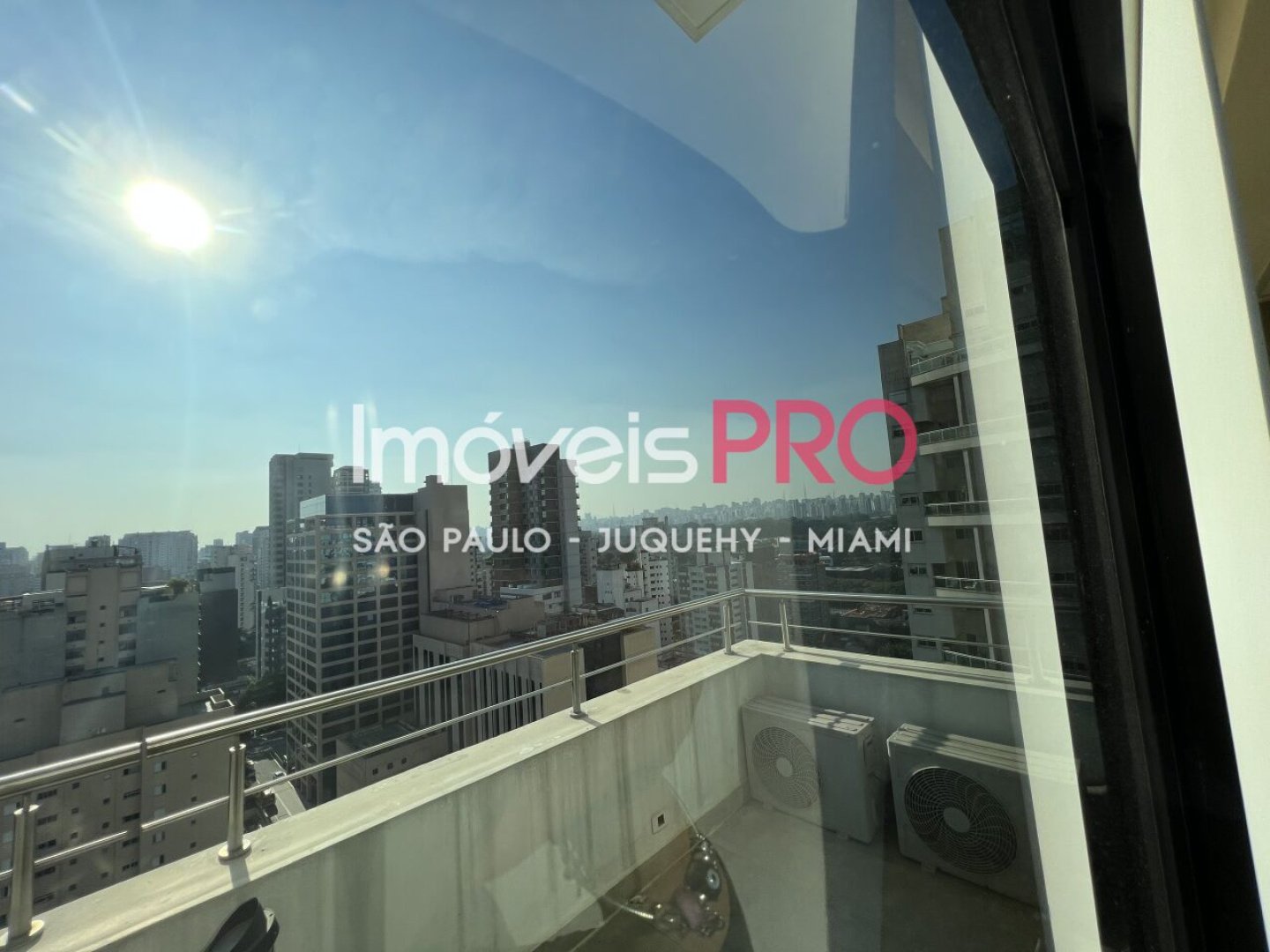 Foto :: IP21573