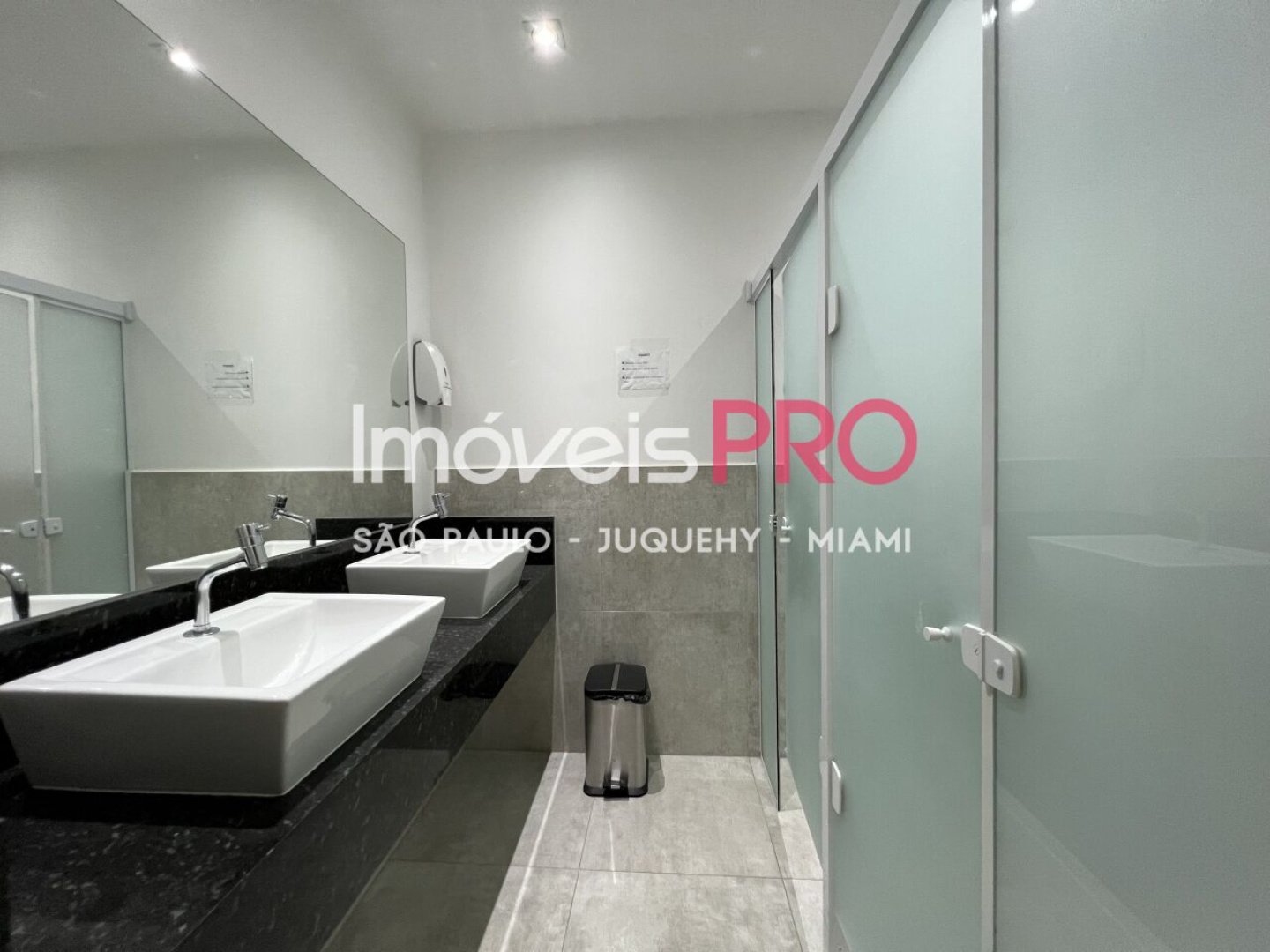 Foto :: https://assets.imoveispro.com.br/thumb/IP21573/conj-comercial-aluguel-moema_IP21573_17_1920x1080.jpg?