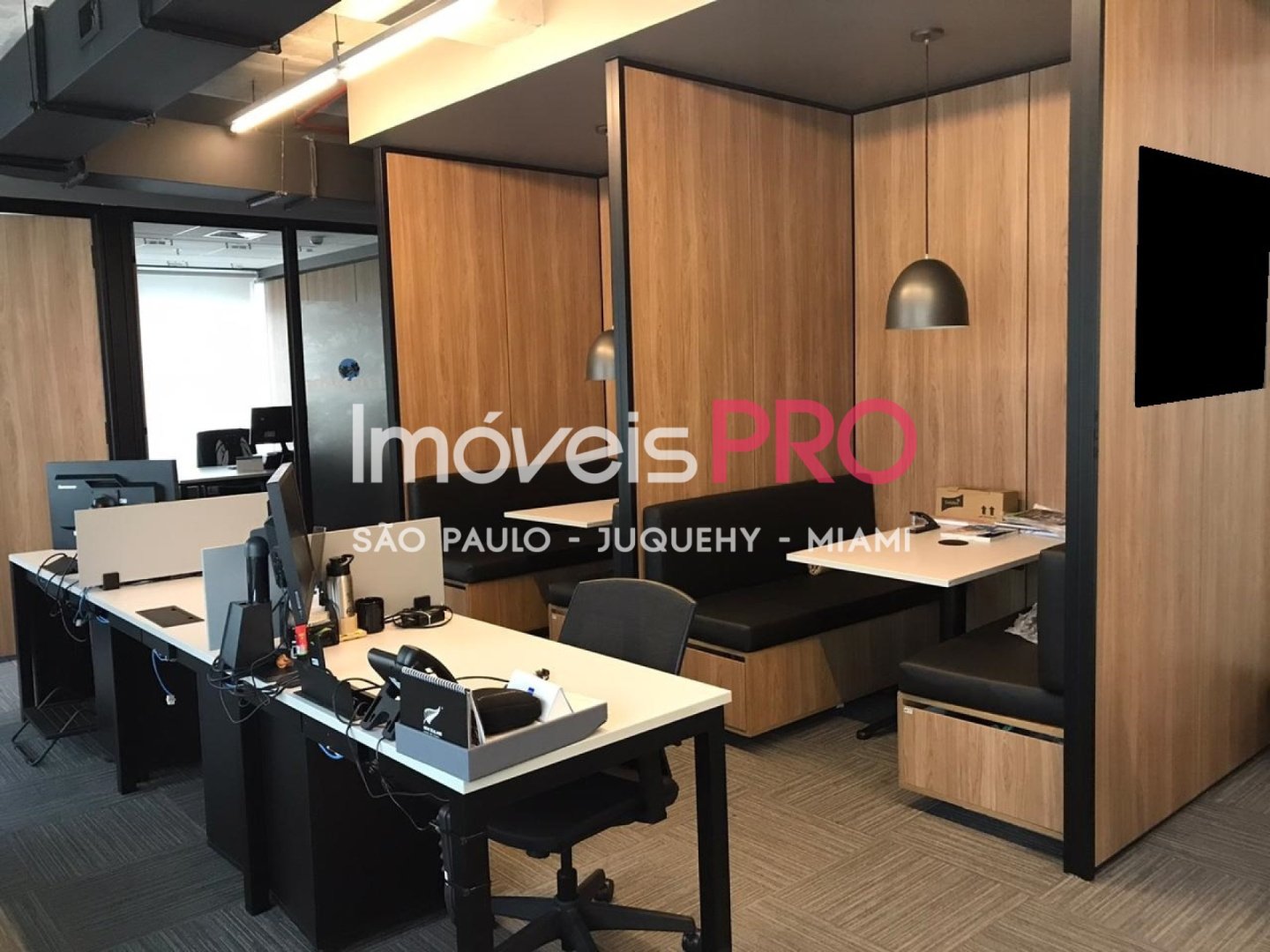 Foto :: https://assets.imoveispro.com.br/thumb/IP21591/conj-comercial-aluguel-moema-passaros_IP21591_11_1920x1080.jpg?