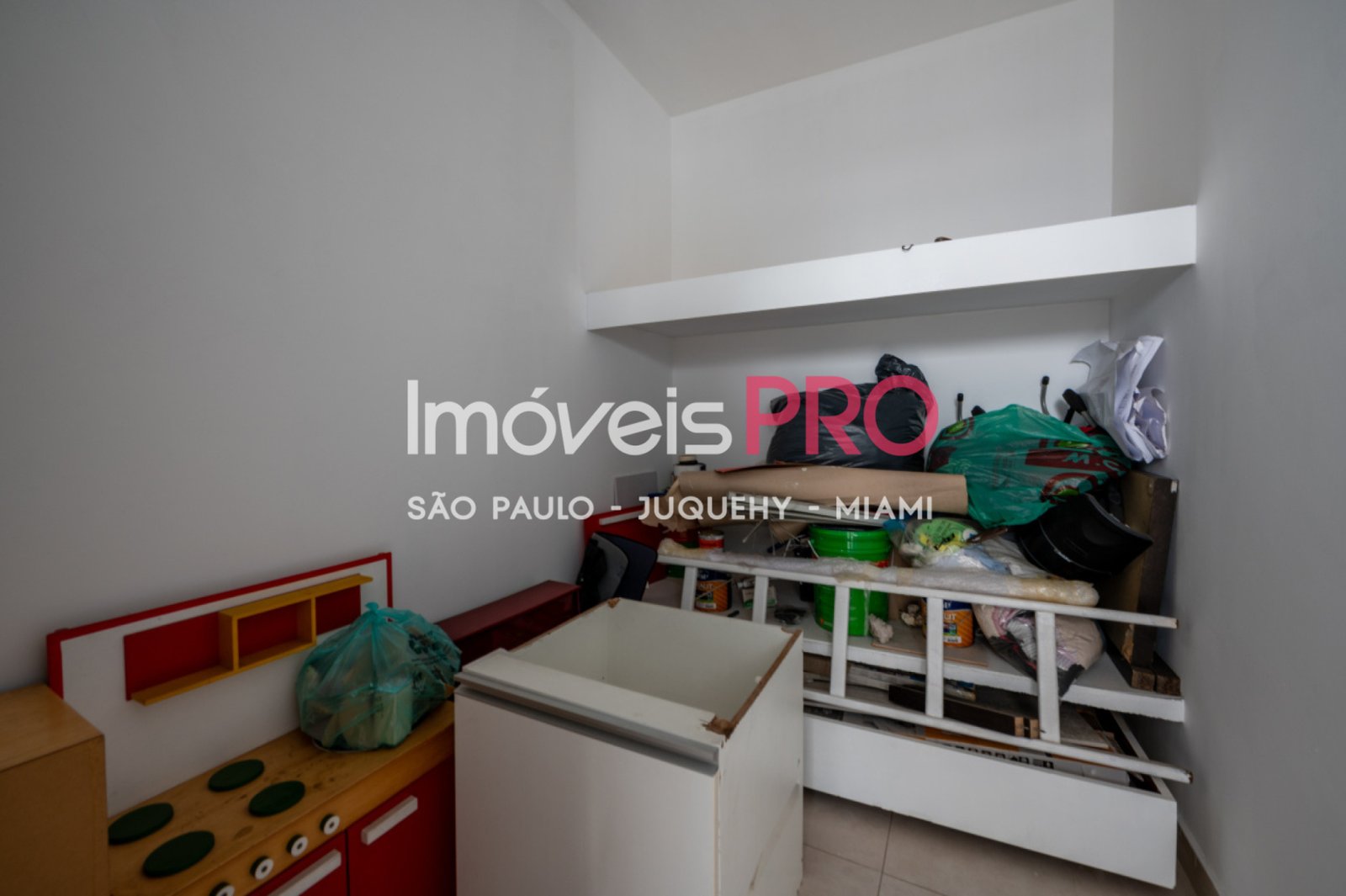 Foto :: https://assets.imoveispro.com.br/thumb/IP21712/apartamento-venda-santa-cecilia_IP21712_23_1920x1080.jpg?