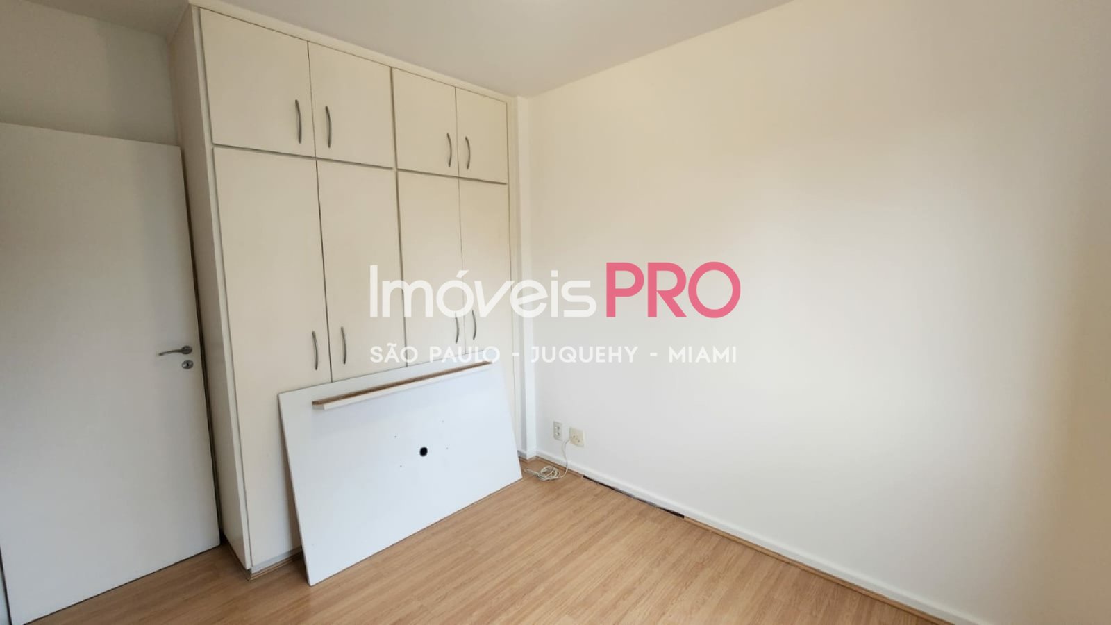 Foto :: https://assets.imoveispro.com.br/thumb/IP21850/apartamento-venda-brooklin_IP21850_17_1920x1080.jpg?