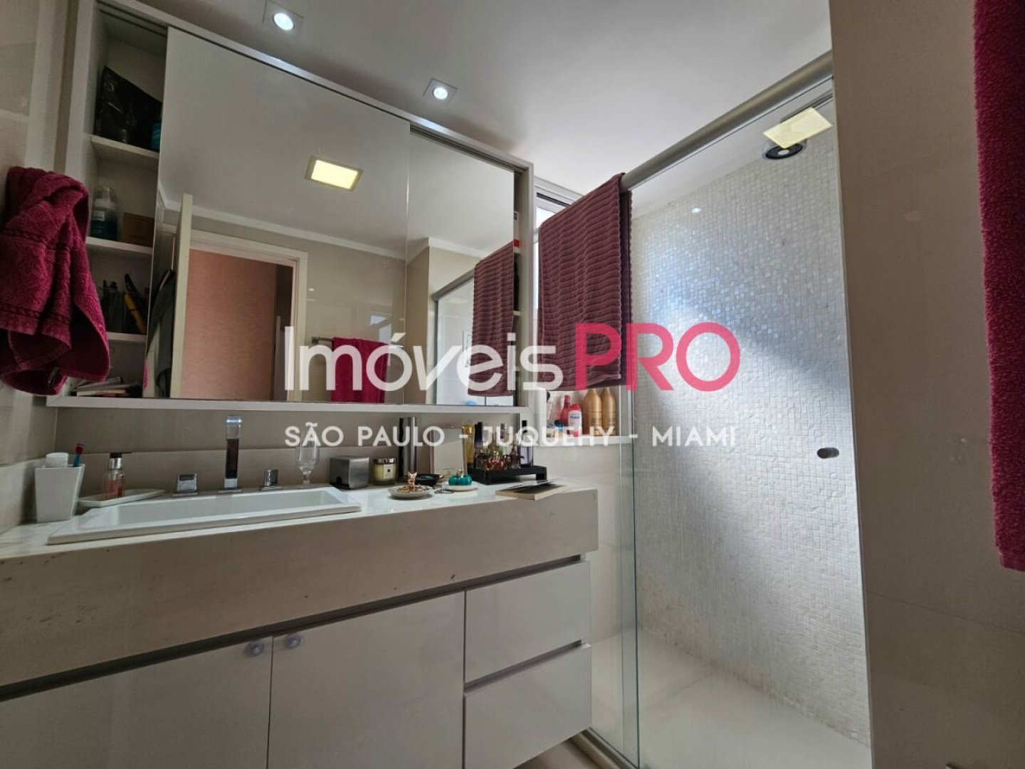 Foto :: https://assets.imoveispro.com.br/thumb/IP22457/apartamento-venda-brooklin_IP22457_17_1920x1080.jpg?