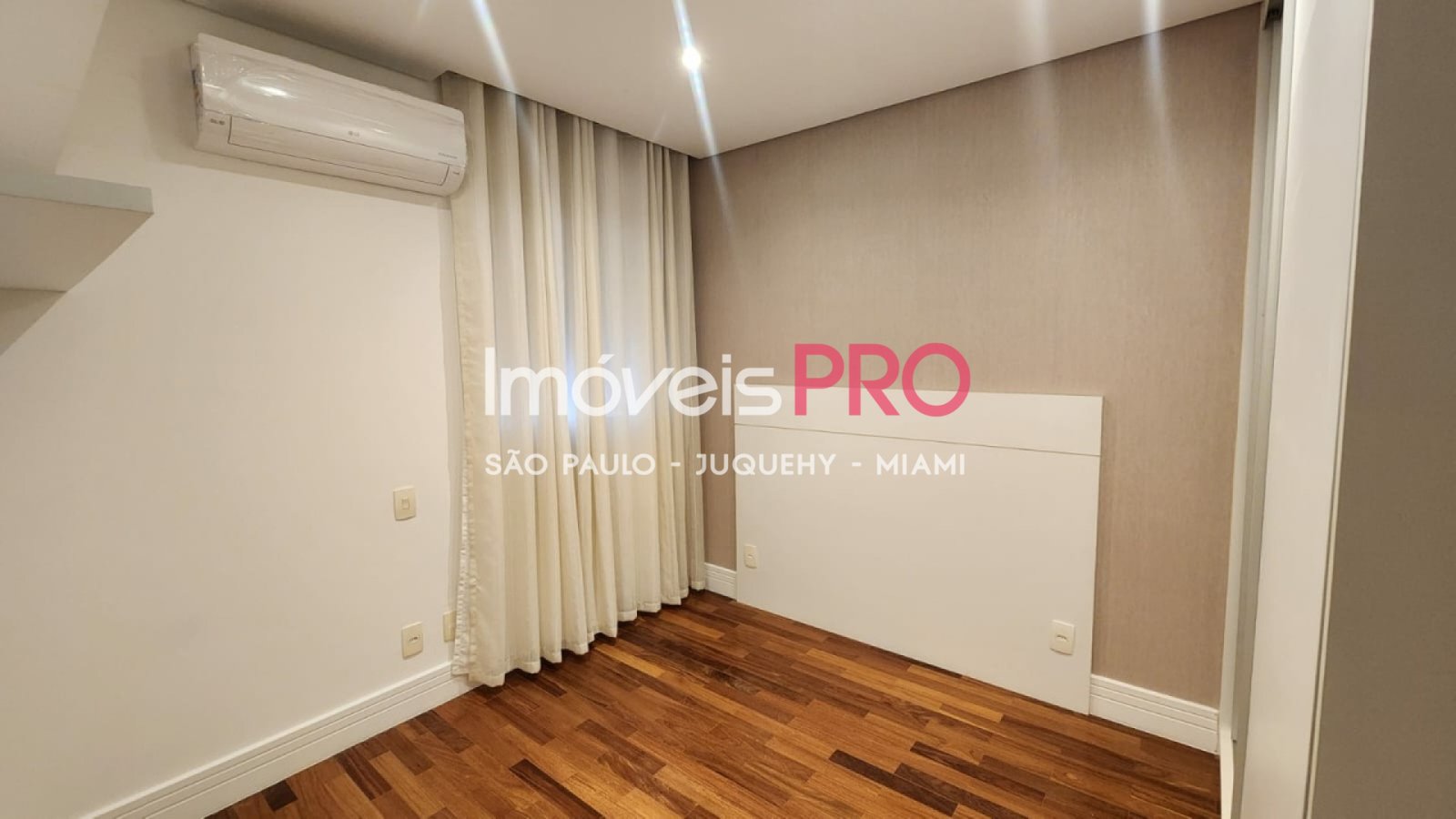 Foto :: https://assets.imoveispro.com.br/thumb/IP22515/apartamento-venda-brooklin_IP22515_23_1920x1080.jpg?