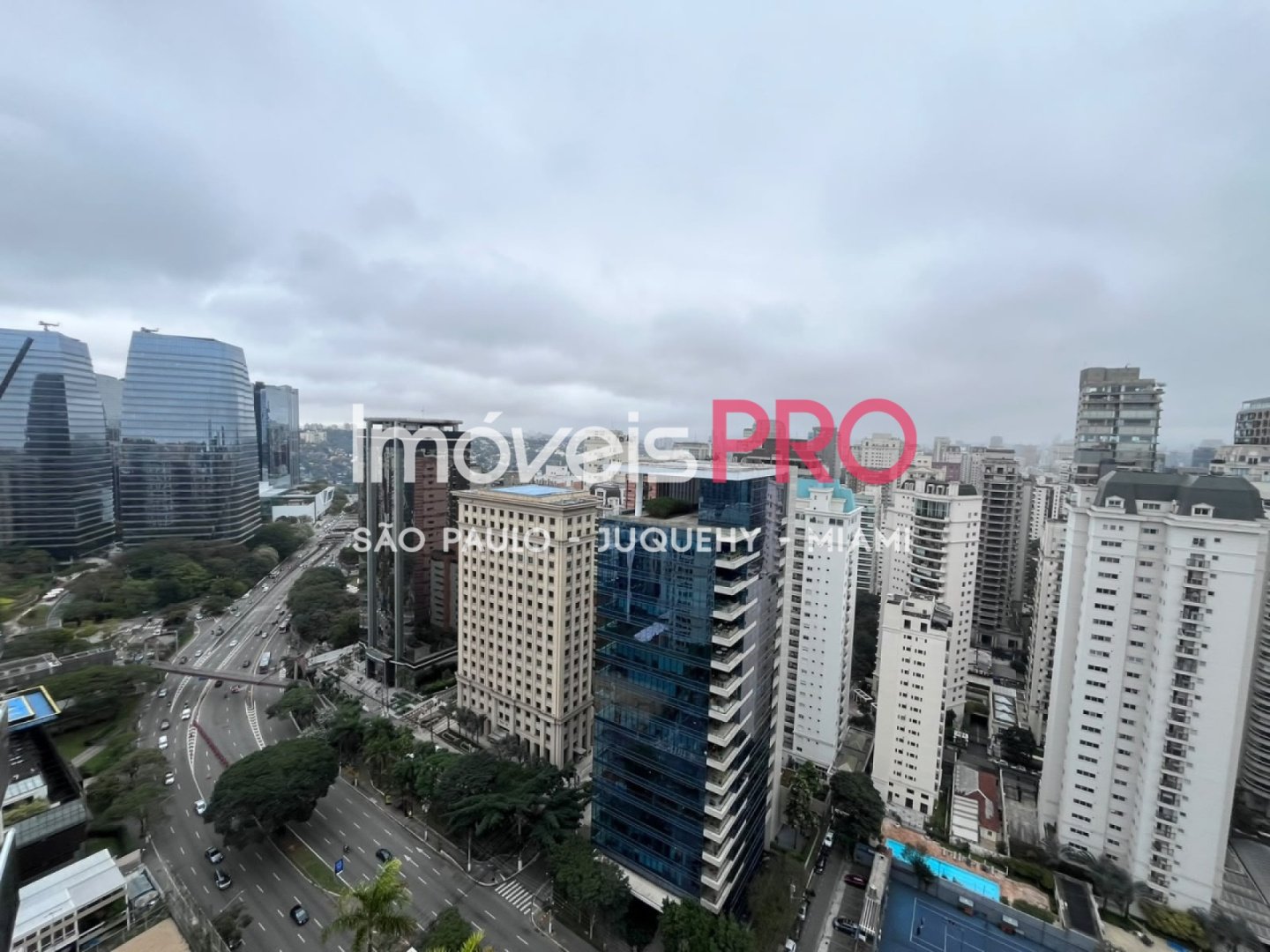 Foto :: IP22605