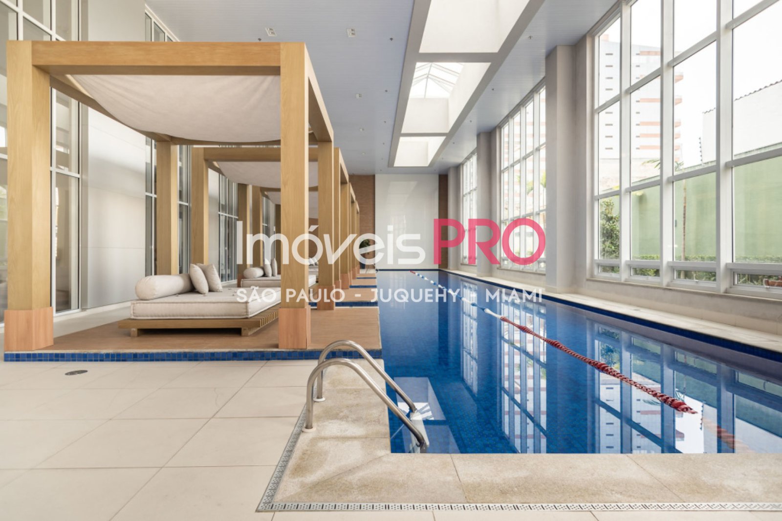Foto :: IP22605