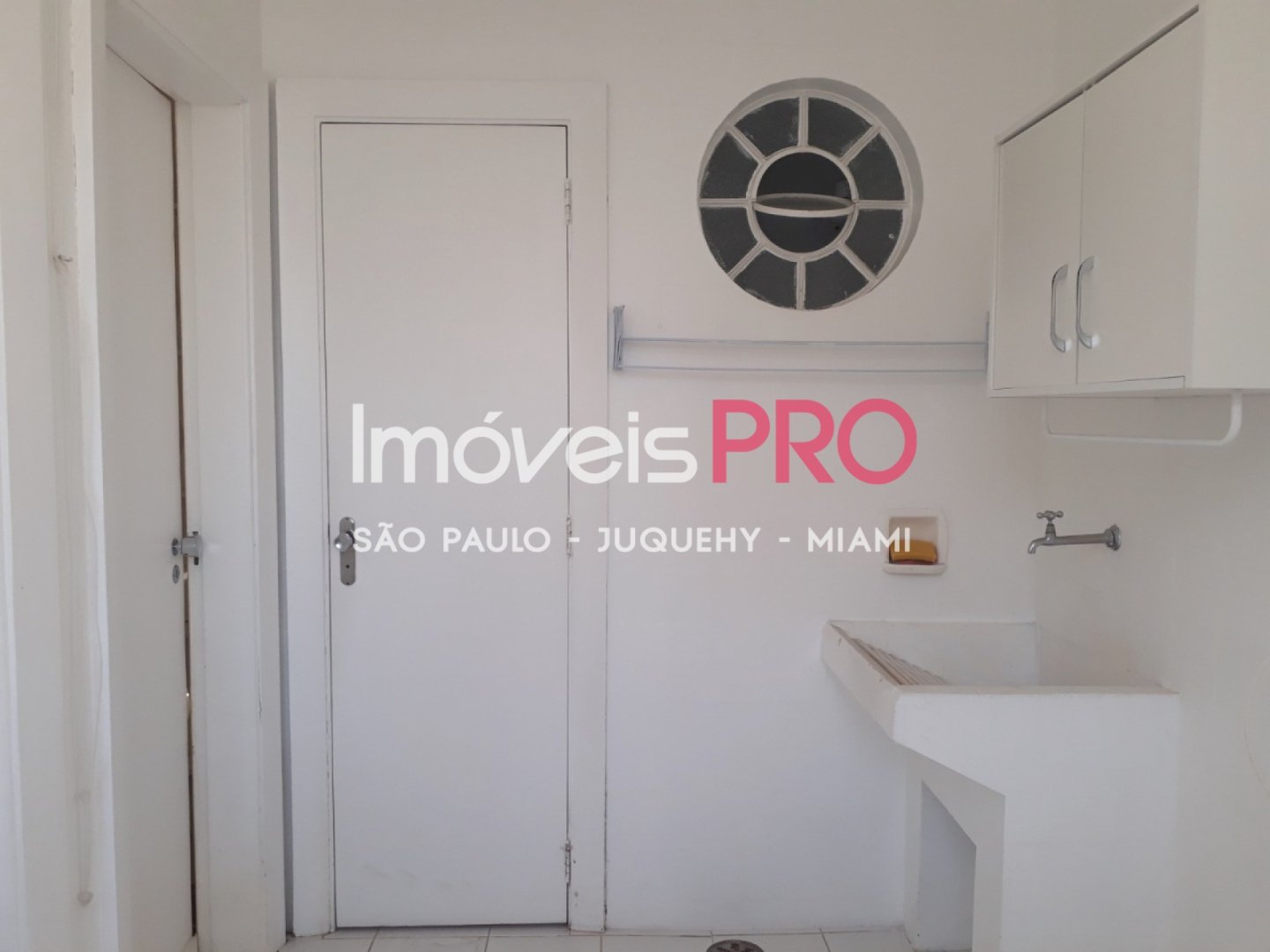 Foto :: https://assets.imoveispro.com.br/thumb/IP22737/apartamento-aluguel-cerqueira-cesar_IP22737_17_1920x1080.jpg?