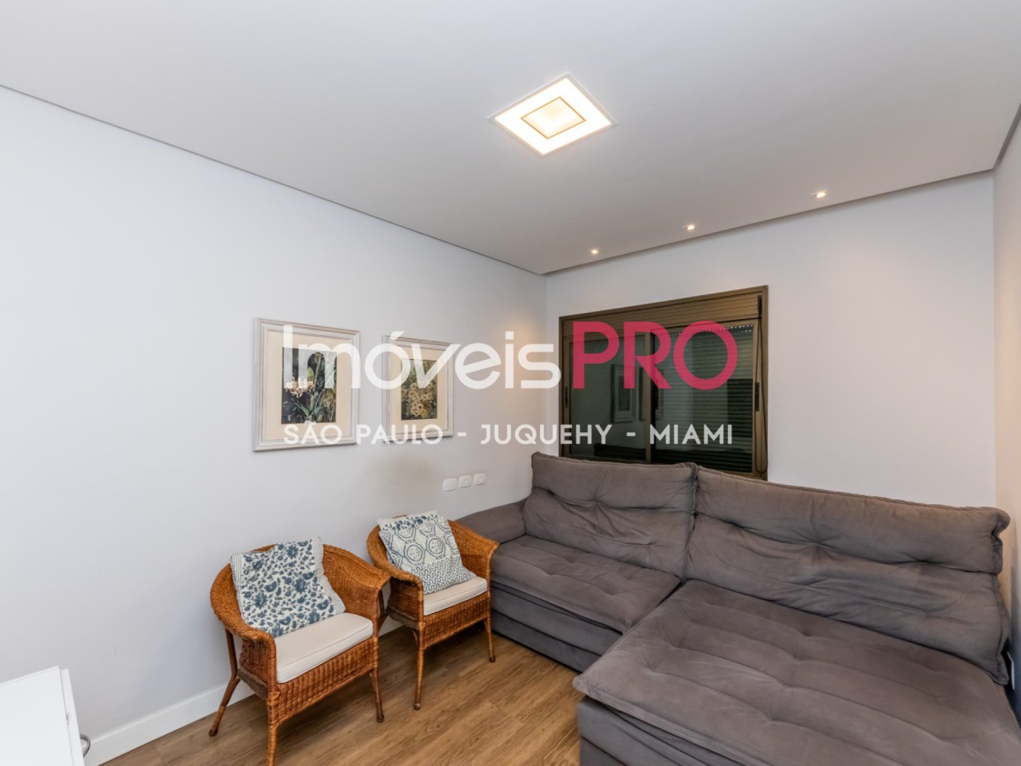 Foto :: https://assets.imoveispro.com.br/thumb/IP23007/apartamento-venda-moema_IP23007_11_1920x1080.jpg?
