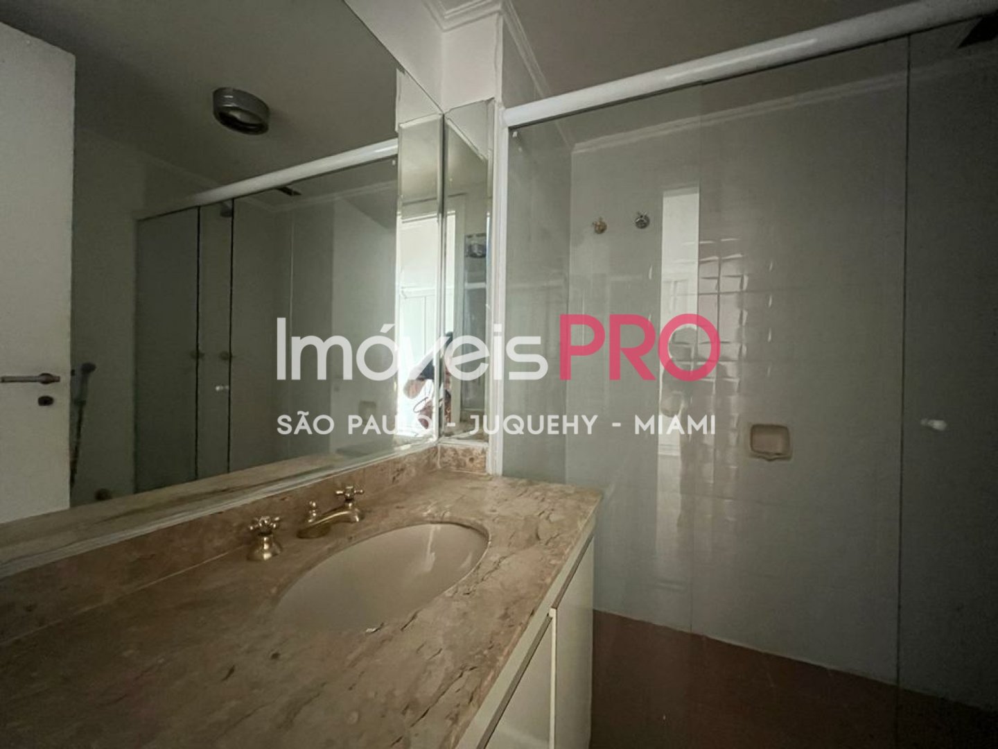 Foto :: IP23362