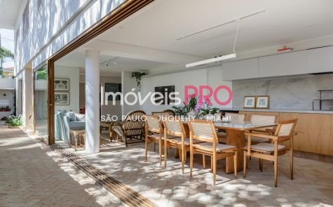 Casa Assobradada em Planalto Paulista — foto 1 (Ref. IP23756)