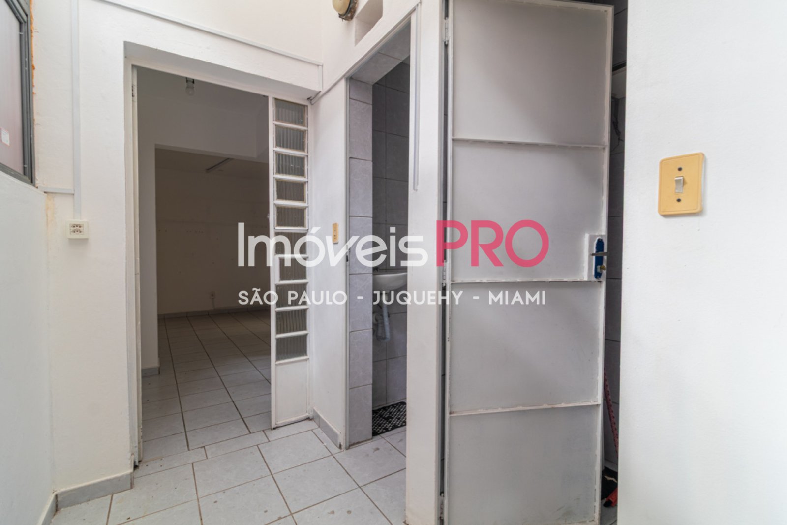 Foto :: IP23945