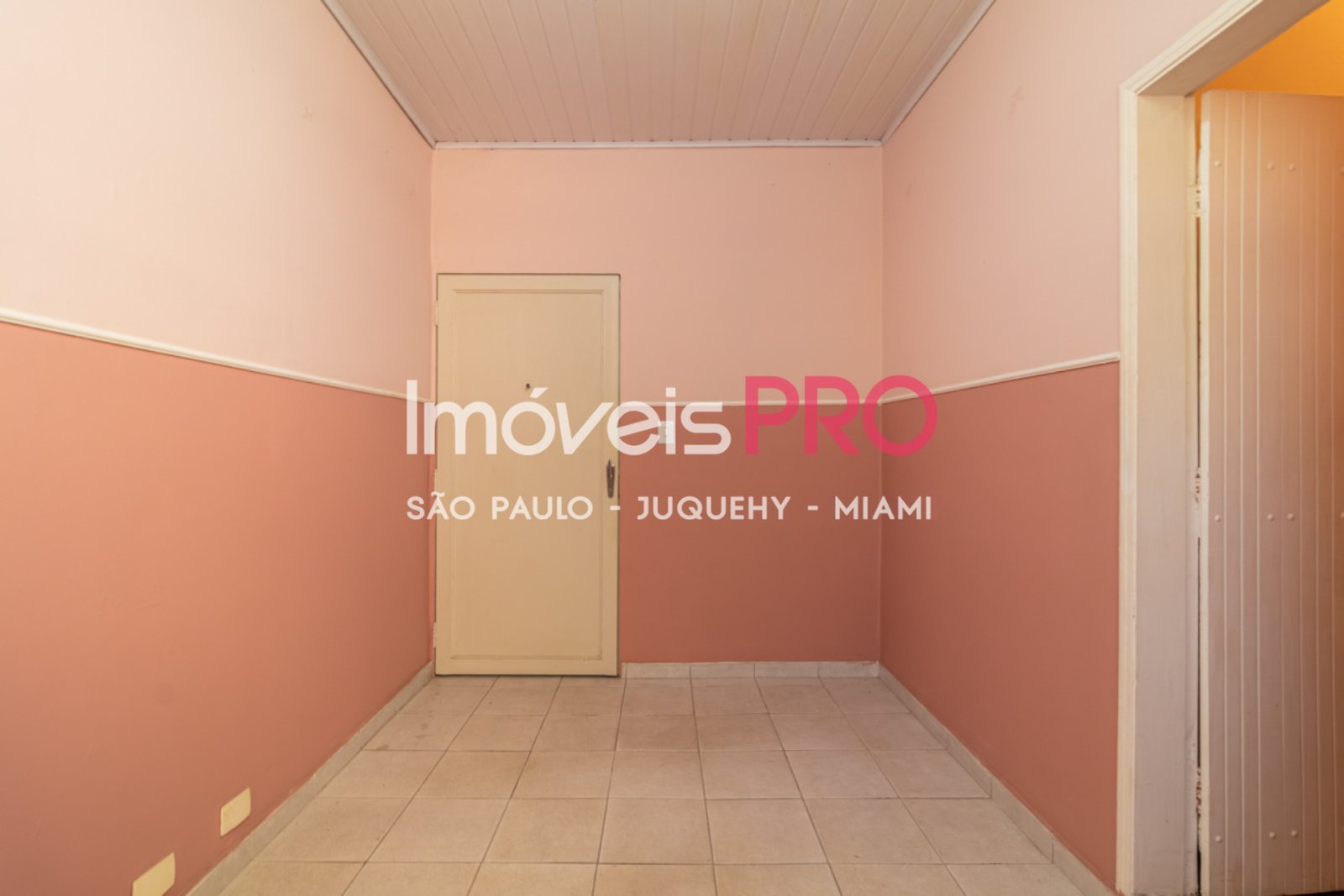 Foto :: https://assets.imoveispro.com.br/thumb/IP23945/predio-venda-vila-clementino_IP23945_35_1920x1080.jpg?