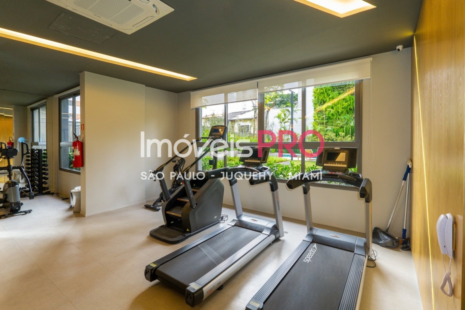 Foto :: https://assets.imoveispro.com.br/thumb/IP24506/apartamento-venda-vila-clementino_IP24506_23_1920x1080.jpg?