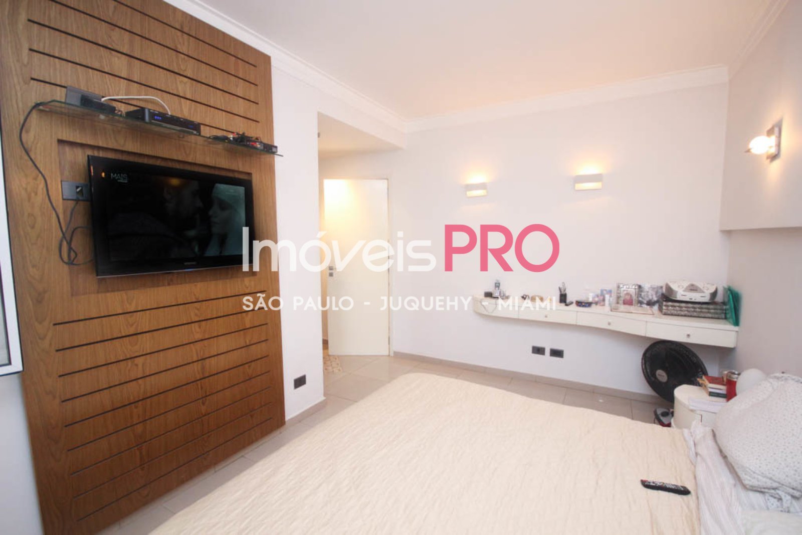 Foto :: https://assets.imoveispro.com.br/thumb/IP2460/cobertura-venda-moema_IP2460_17_1920x1080.jpg?