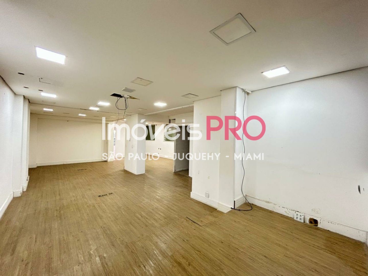 Foto :: https://assets.imoveispro.com.br/thumb/IP24777/comercial-aluguel-moema_IP24777_11_1920x1080.jpg?