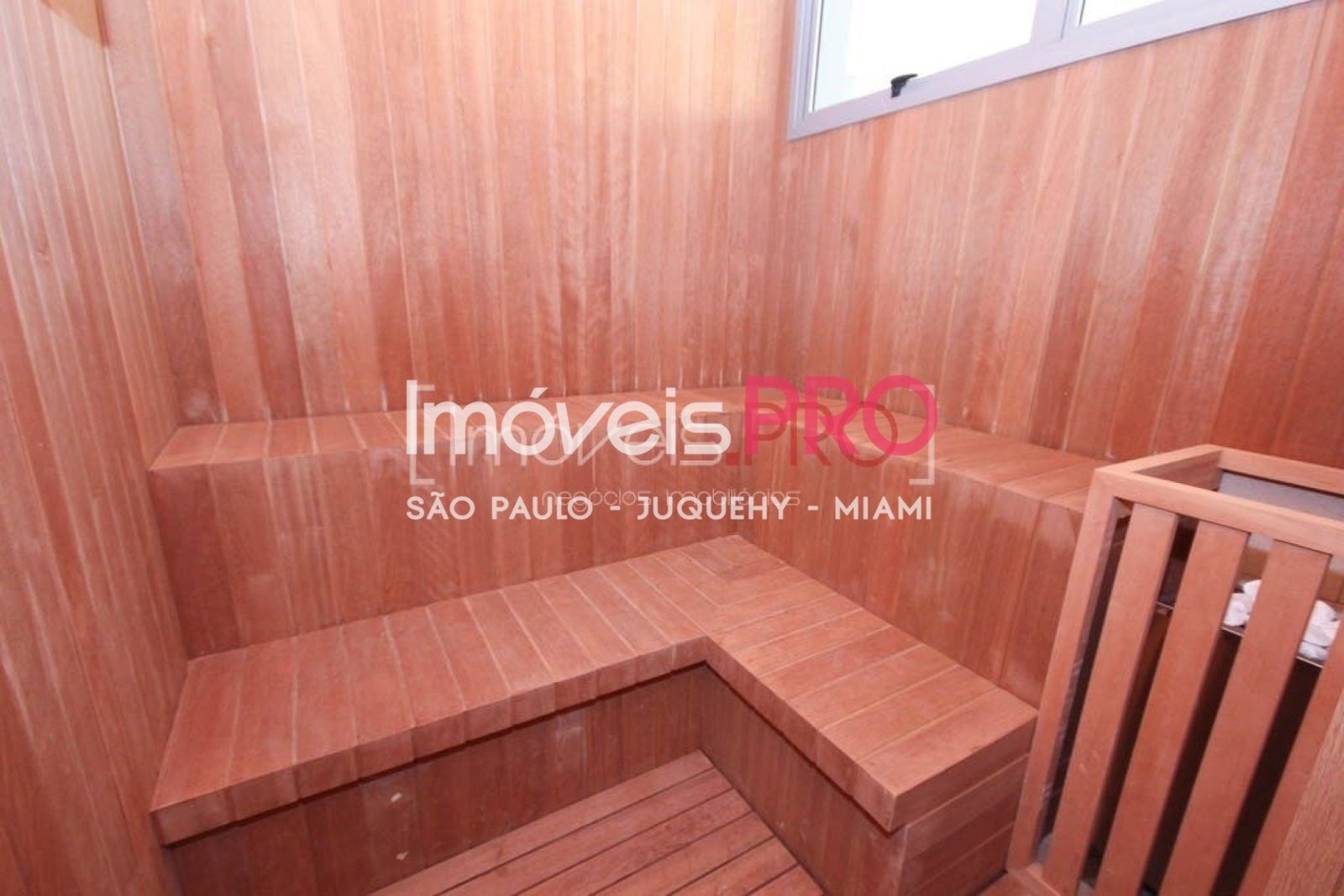 Foto :: IP2497