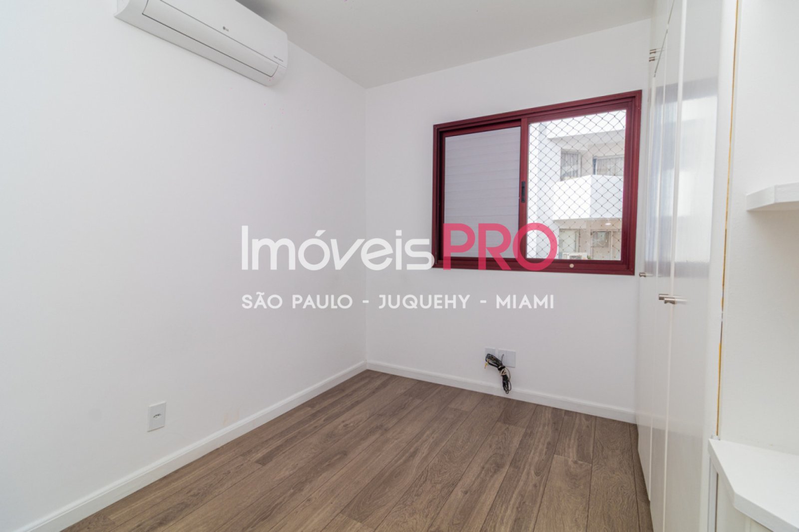 Foto :: https://assets.imoveispro.com.br/thumb/IP25352/apartamento-venda-brooklin-paulista_IP25352_17_1920x1080.jpg?