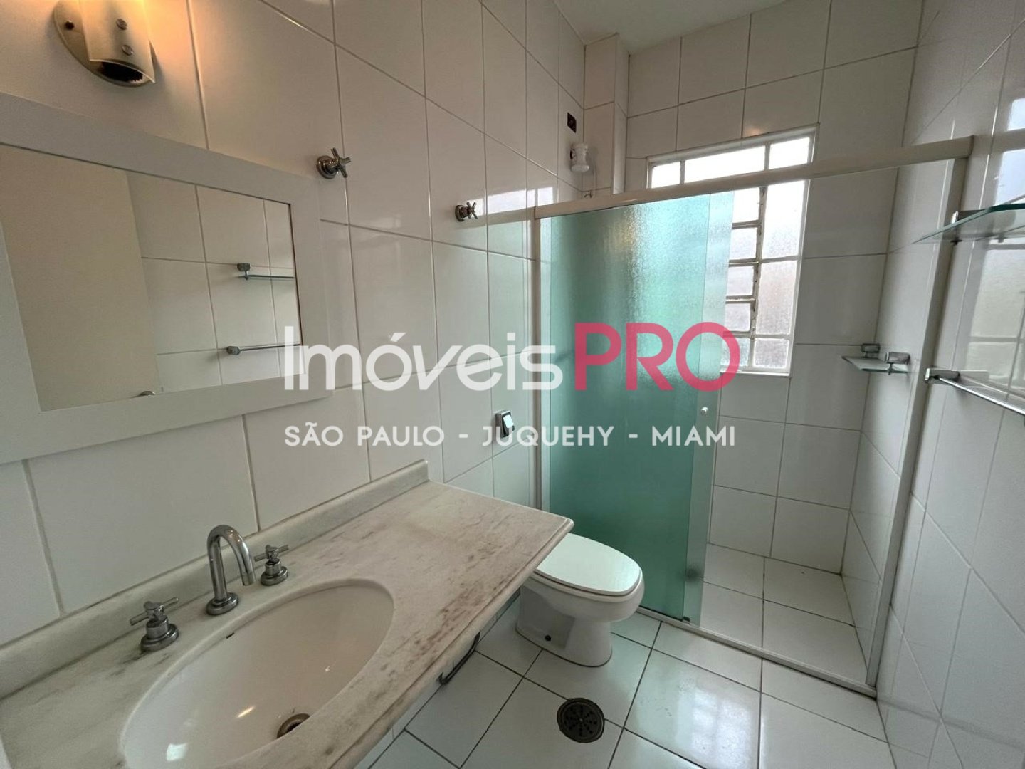 Foto :: https://assets.imoveispro.com.br/thumb/IP25497/casa-de-vila-aluguel-vila-nova-conceicao_IP25497_17_1920x1080.jpg?