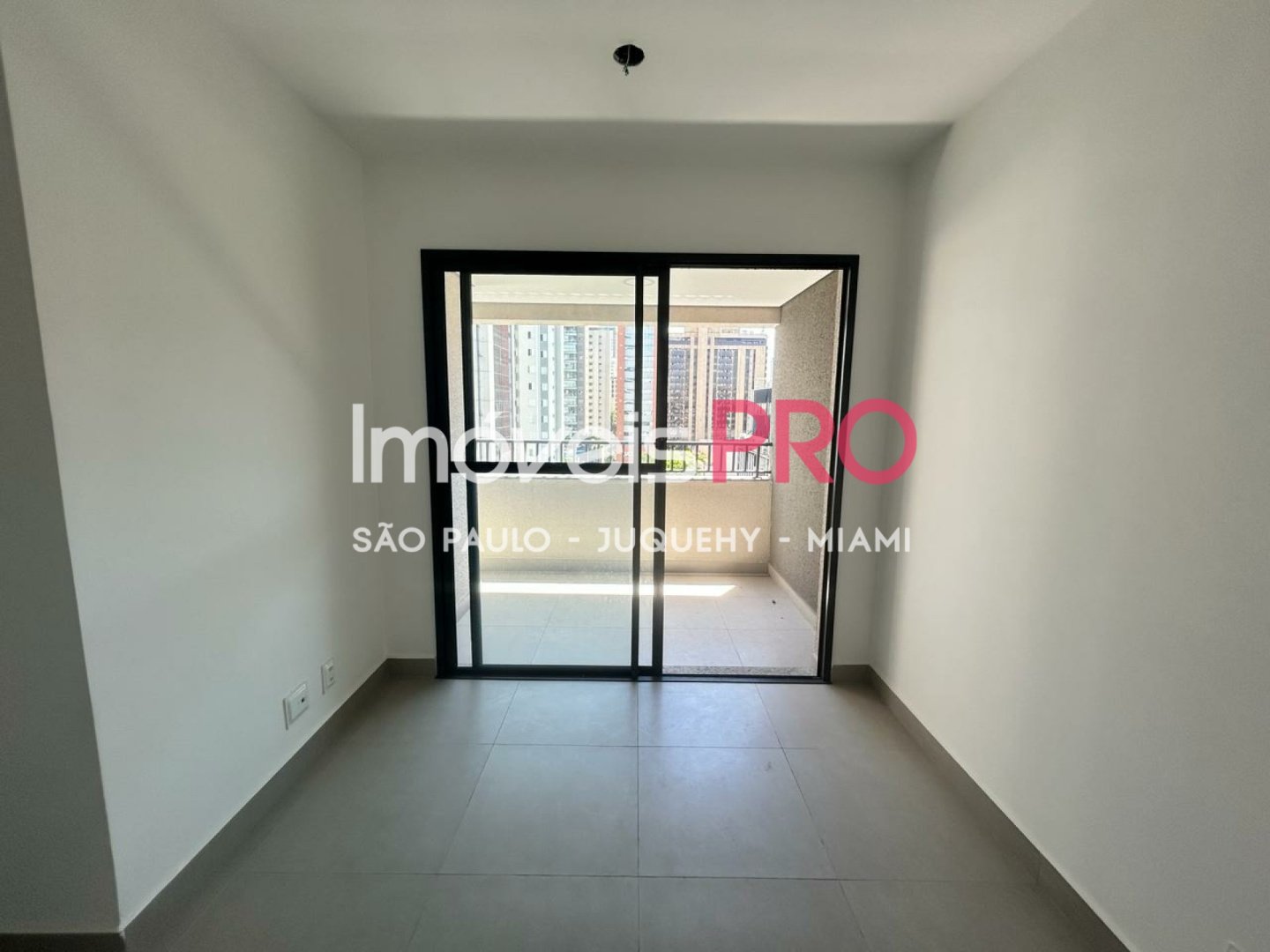 Apartamento de 2 quartos, 39 m², para alugar em Moema — foto 3