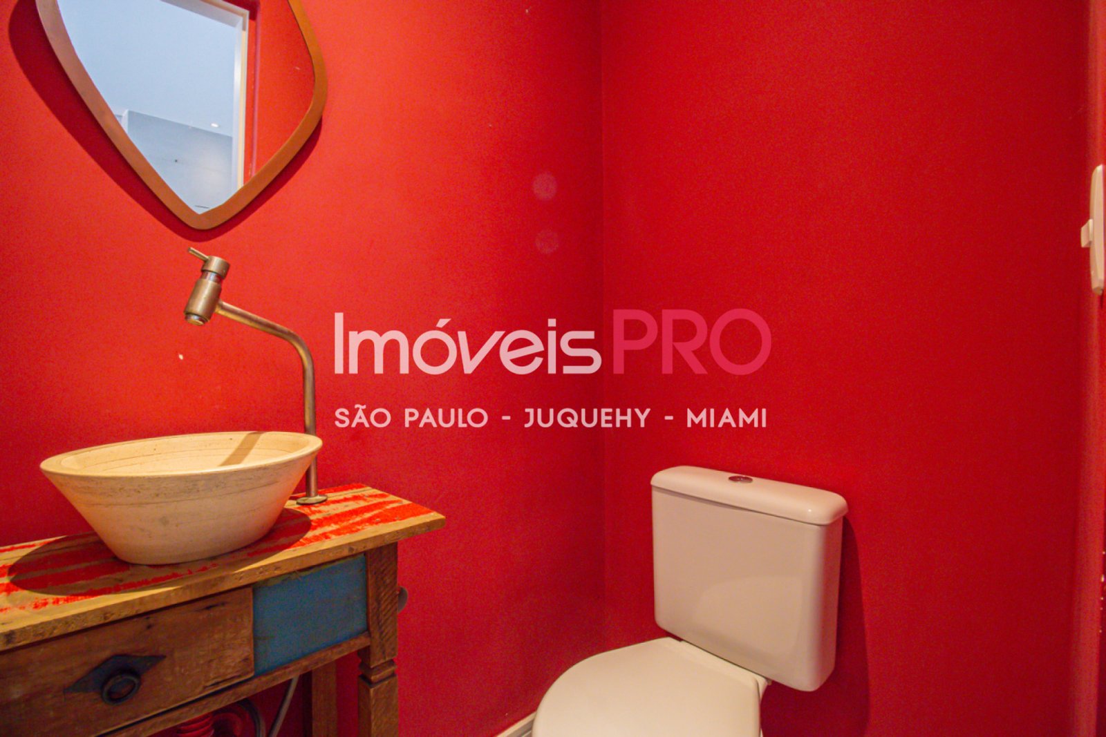 Foto :: IP26141