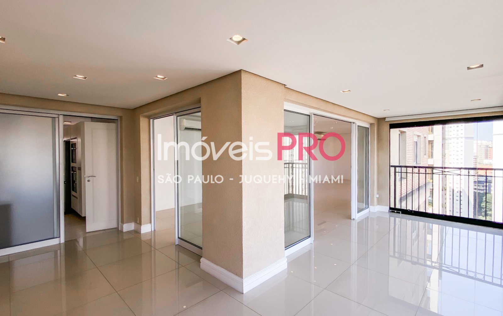 Foto :: IP26192