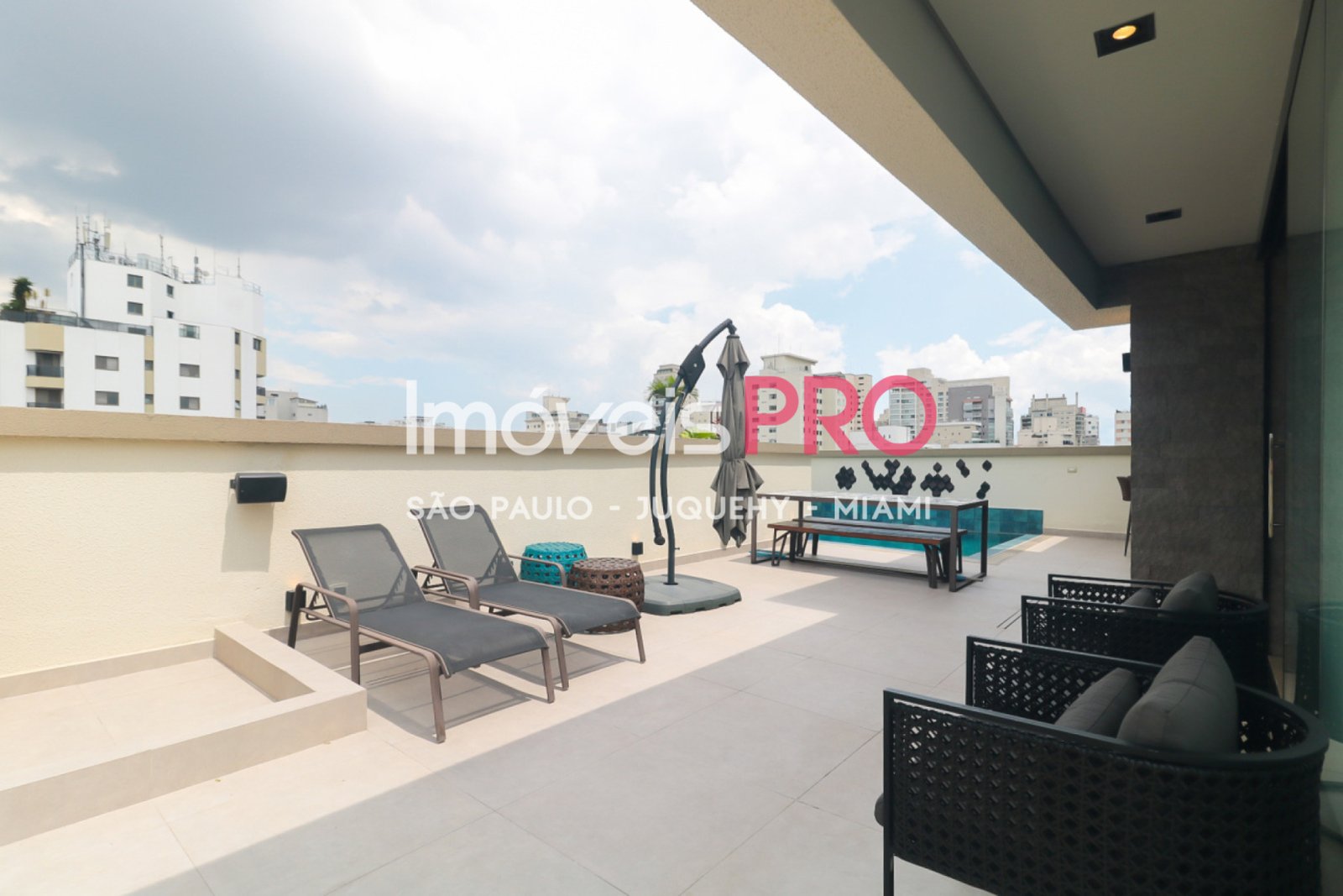 Foto :: https://assets.imoveispro.com.br/thumb/IP26215/cobertura-venda-campo-belo_IP26215_23_1920x1080.jpg?