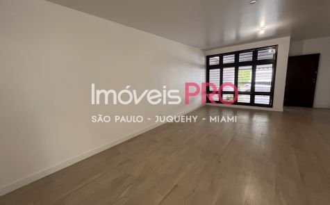 Casa em Brooklin Paulista — foto 1 (Ref. IP26576)