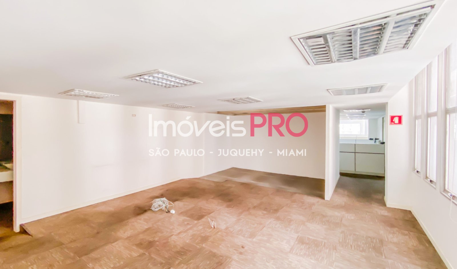 Foto :: https://assets.imoveispro.com.br/thumb/IP26651/conj-comercial-venda-bela-vista_IP26651_11_1920x1080.jpg?