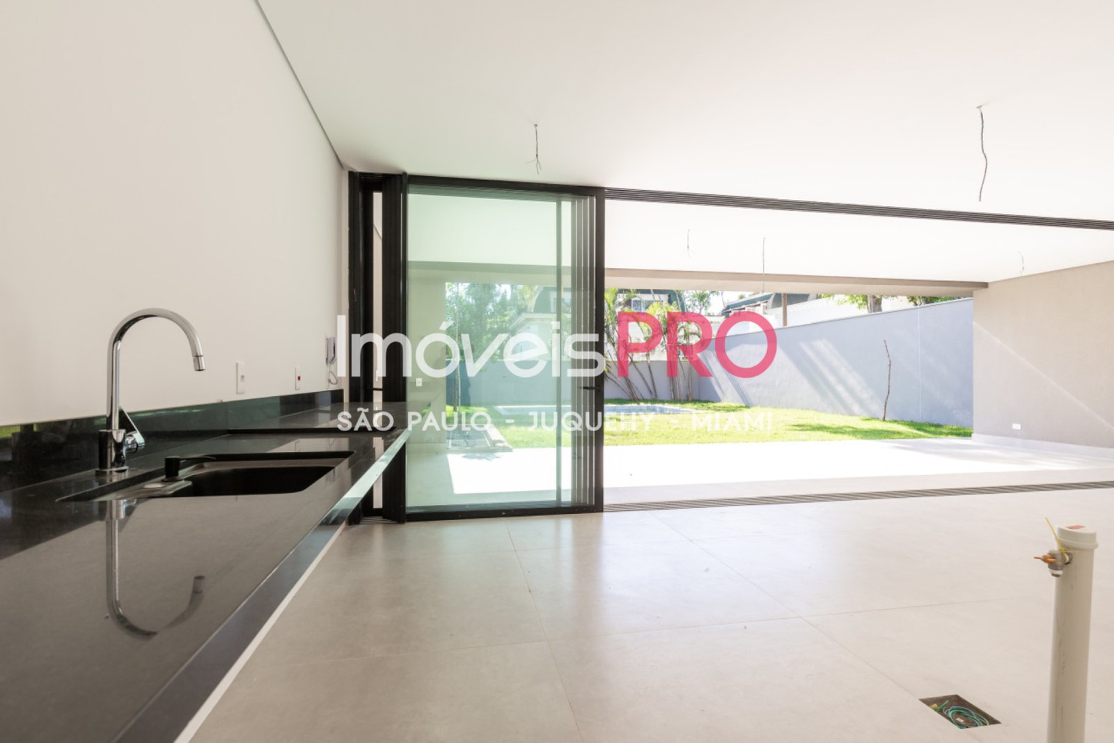 Foto :: https://assets.imoveispro.com.br/thumb/IP26676/condominio-aluguel-chacara-santo-antonio-zona-sul_IP26676_11_1920x1080.jpg?