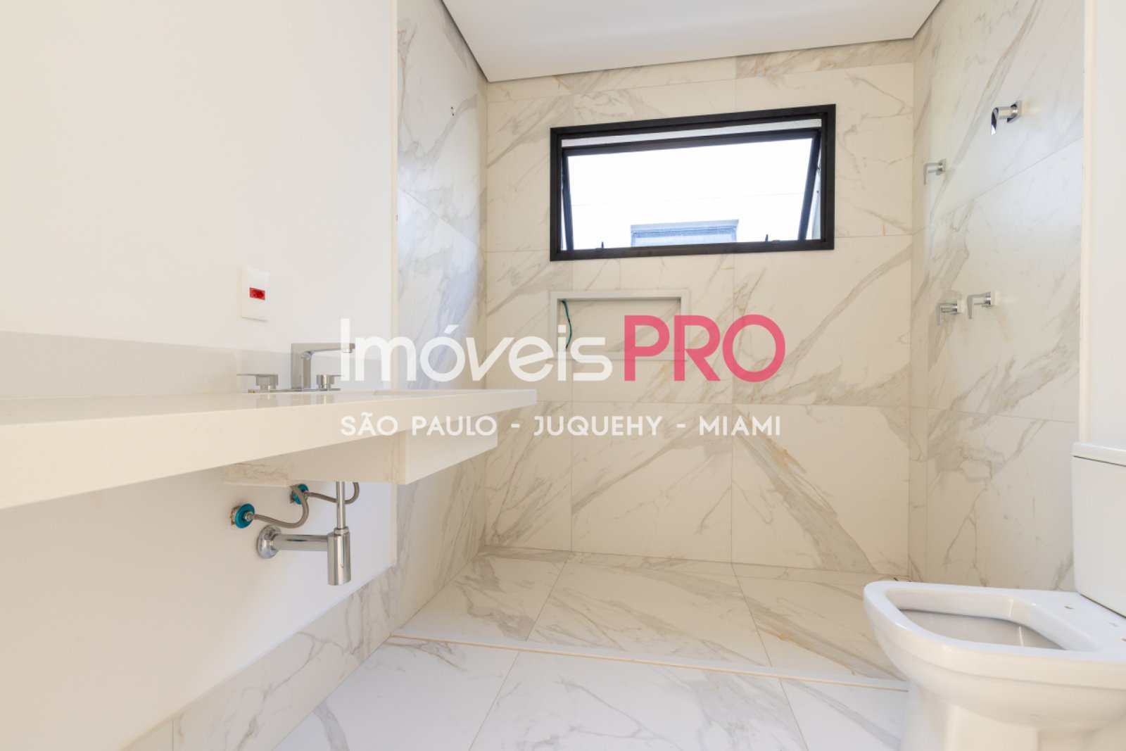 Foto :: https://assets.imoveispro.com.br/thumb/IP26676/condominio-aluguel-chacara-santo-antonio-zona-sul_IP26676_29_1920x1080.jpg?
