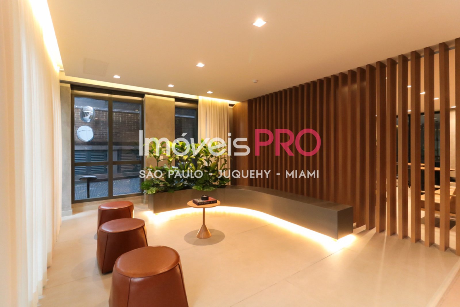 Foto :: https://assets.imoveispro.com.br/thumb/IP27248/apartamento-aluguel-moema_IP27248_17_1920x1080.jpg?