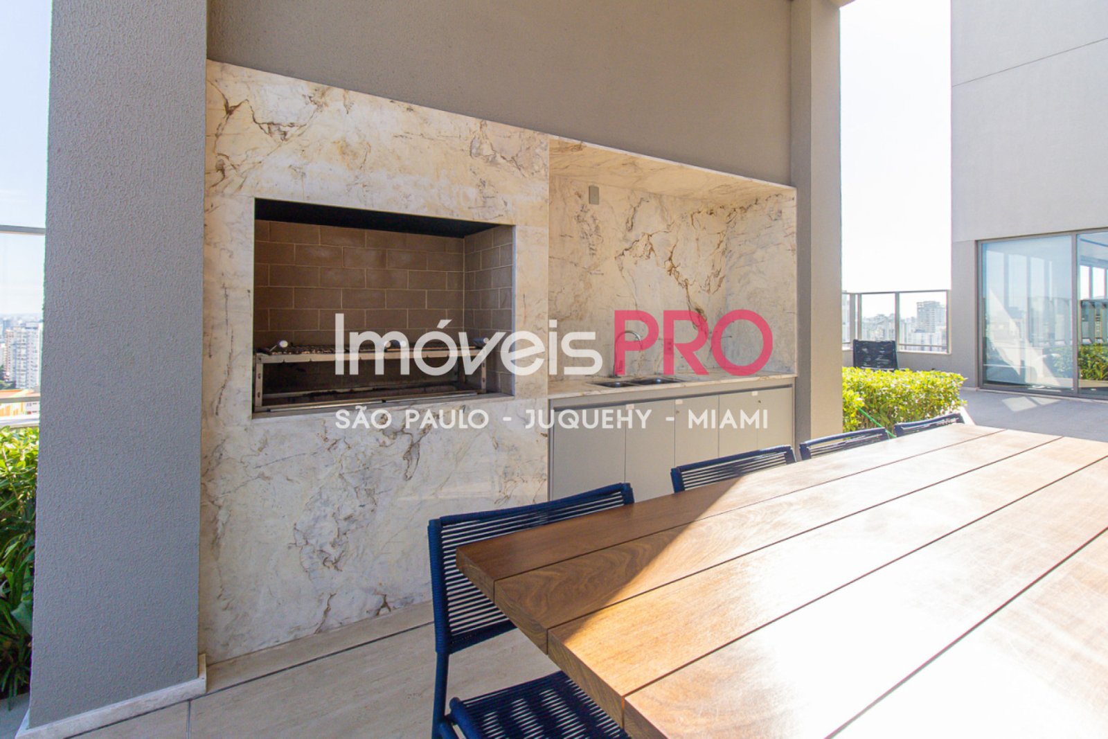 Foto :: https://assets.imoveispro.com.br/thumb/IP27851/apartamento-venda-vila-mariana_IP27851_11_1920x1080.jpg?