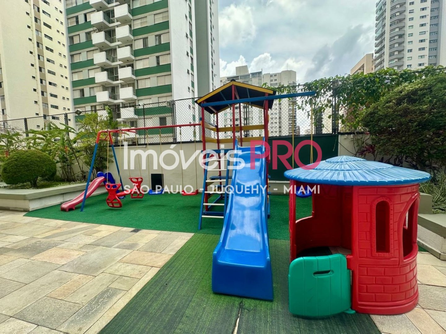 Foto :: https://assets.imoveispro.com.br/thumb/IP27944/apartamento-aluguel-moema-passaros_IP27944_23_1920x1080.jpg?