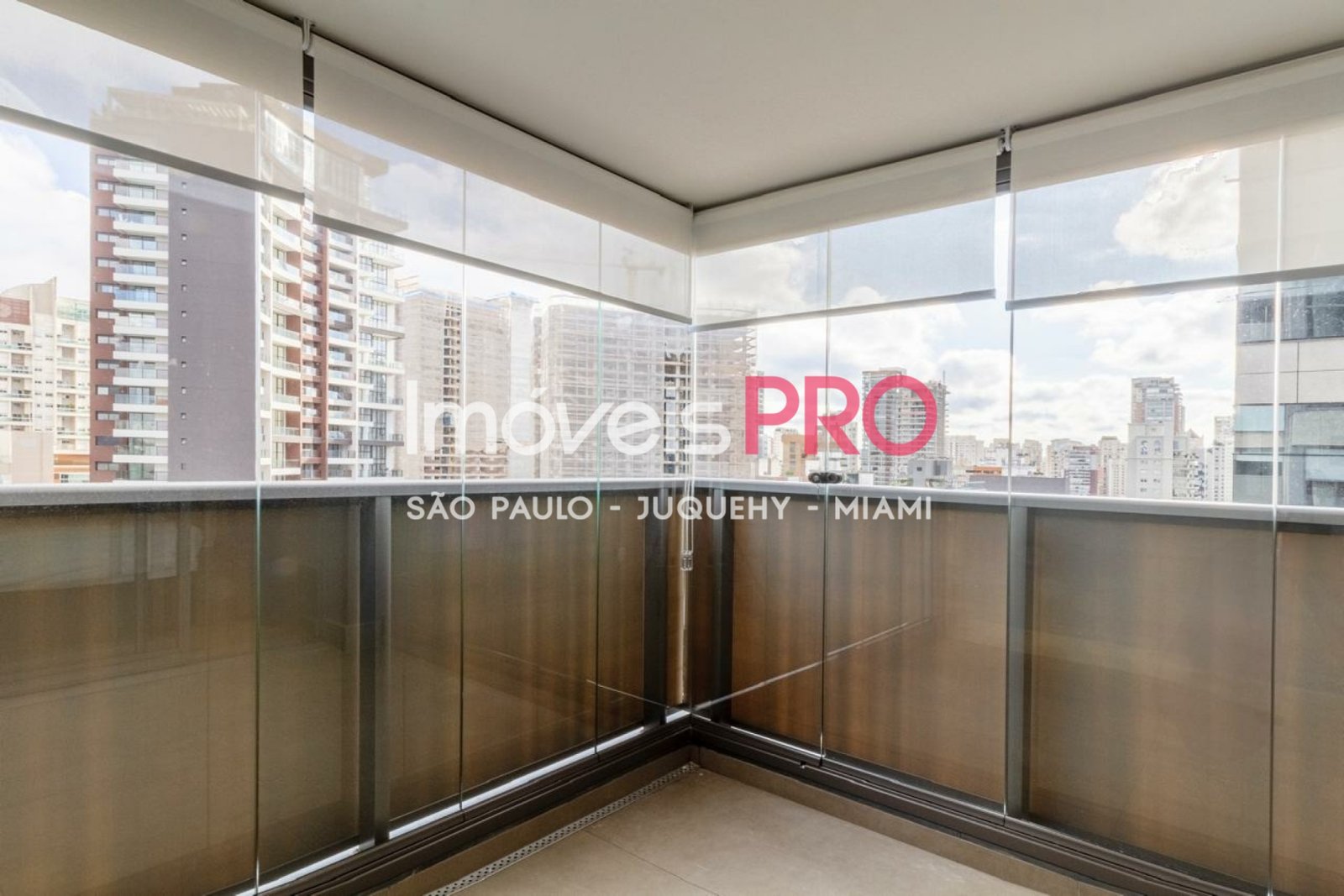 Apartamento de 1 quarto, 61 m², para alugar em Moema — foto 4 de 28