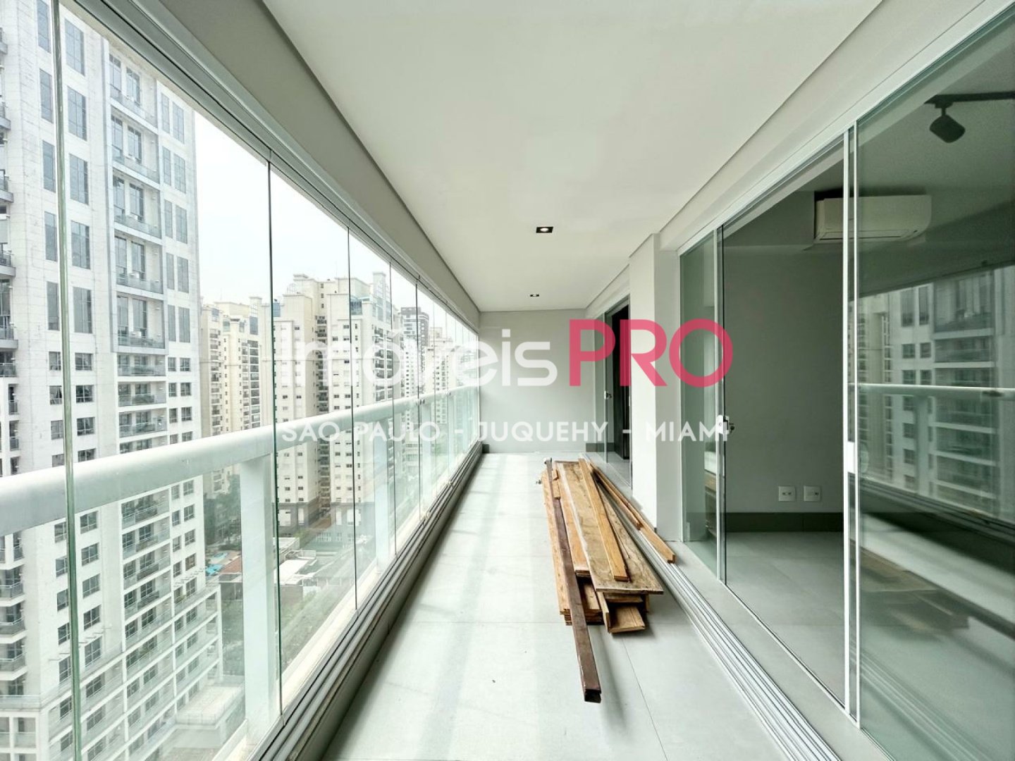 Foto :: https://assets.imoveispro.com.br/thumb/IP28044/cobertura-venda-moema-indios_IP28044_11_1920x1080.jpg?