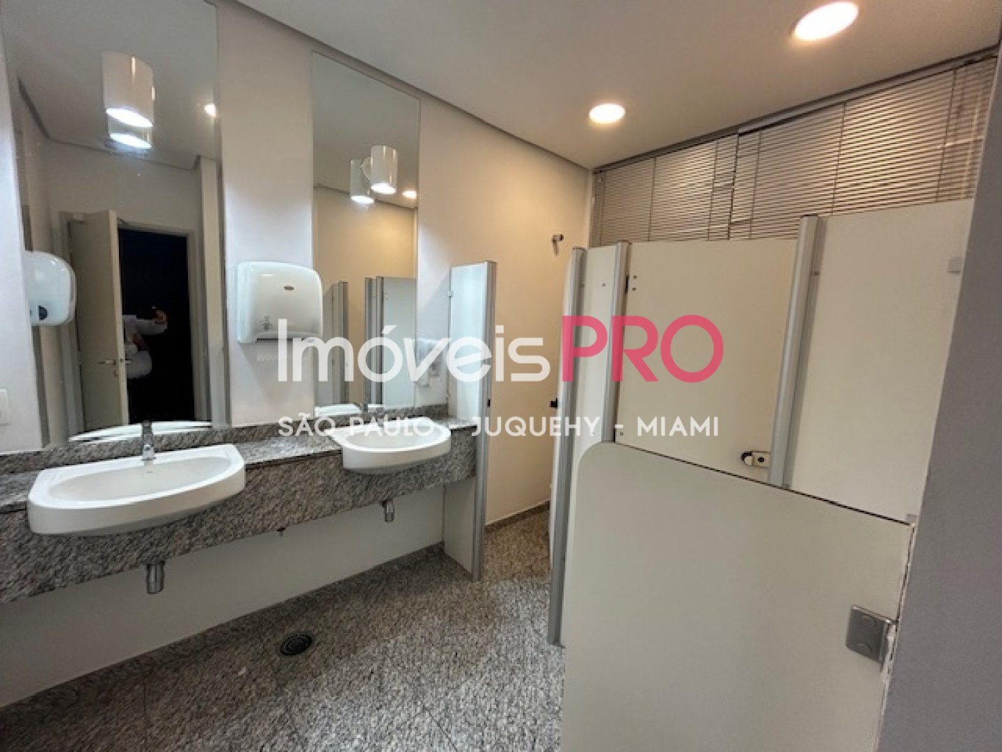 Foto :: https://assets.imoveispro.com.br/thumb/IP28076/conj-comercial-venda-vila-olimpia_IP28076_23_1920x1080.jpg?