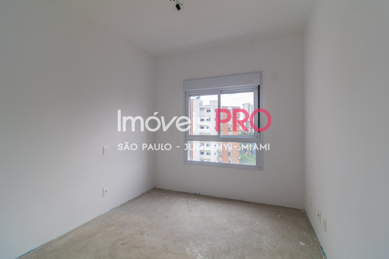 Foto :: https://assets.imoveispro.com.br/thumb/IP28493/apartamento-venda-vila-mariana_IP28493_29_1920x1080.jpg?