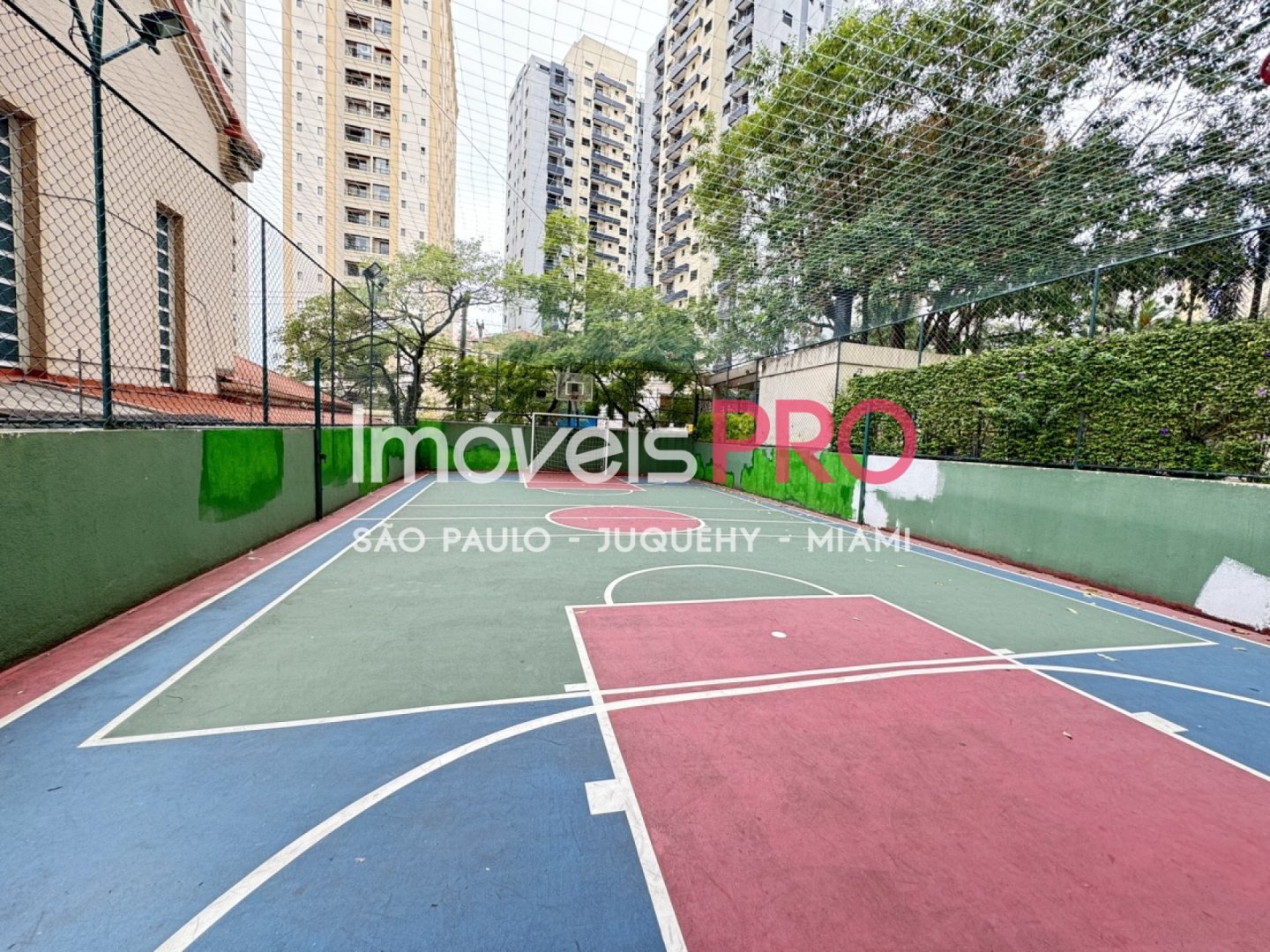 Foto :: https://assets.imoveispro.com.br/thumb/IP28637/apartamento-venda-bosque-da-saude_IP28637_47_1920x1080.jpg?