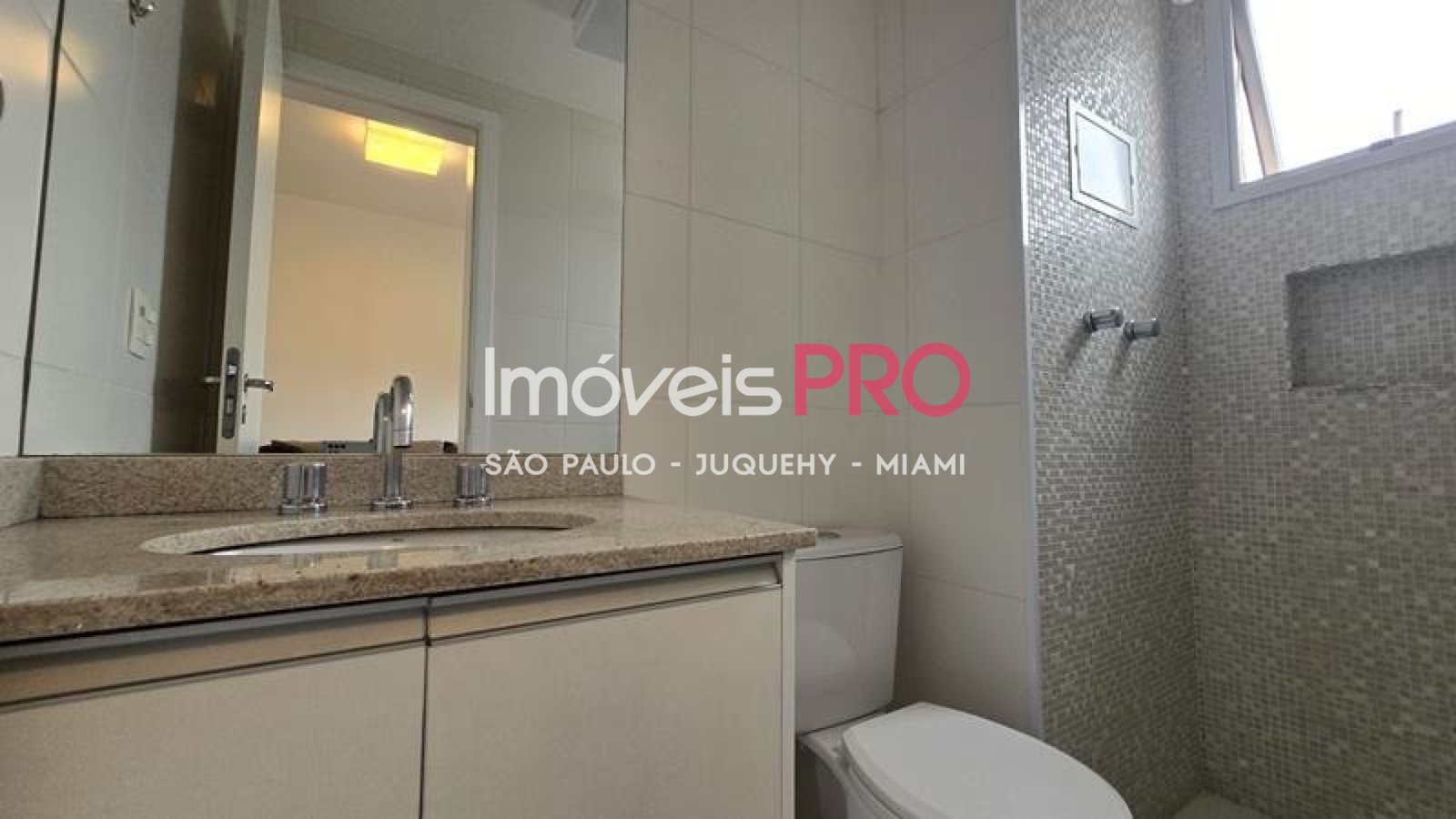 Foto :: IP28941