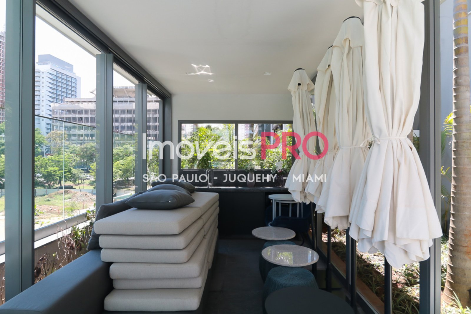 Foto :: https://assets.imoveispro.com.br/thumb/IP28972/apartamento-aluguel-vila-clementino_IP28972_35_1920x1080.jpg?