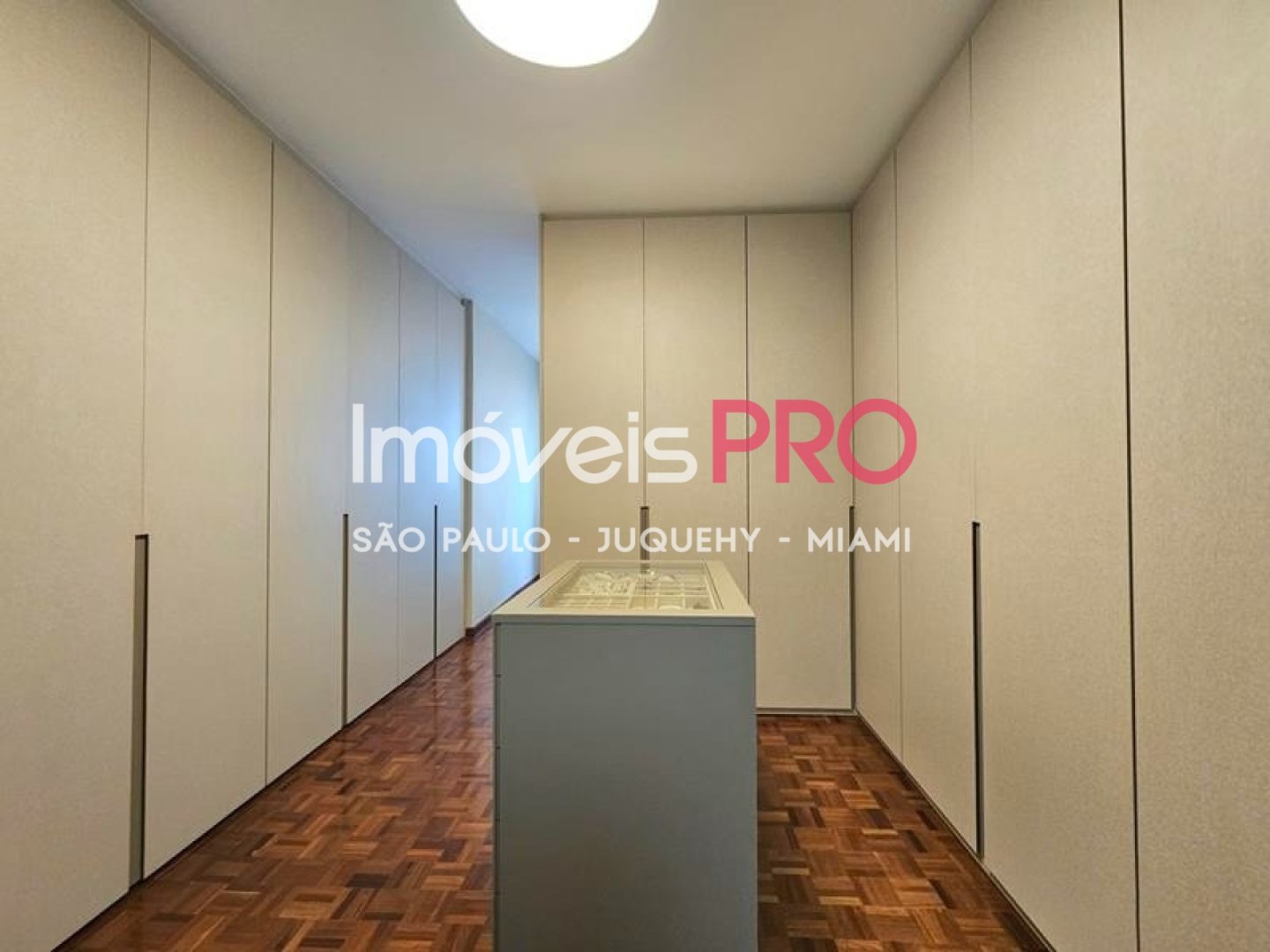 Foto :: https://assets.imoveispro.com.br/thumb/IP29663/sobrado-venda-brooklin_IP29663_17_1920x1080.jpg?