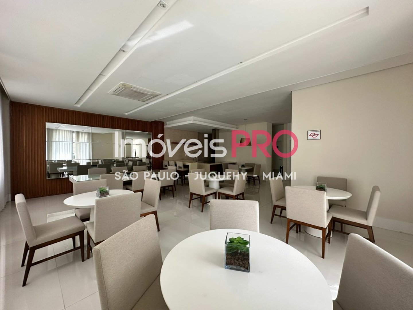 Foto :: https://assets.imoveispro.com.br/thumb/IP29865/apartamento-venda-brooklin_IP29865_53_1920x1080.jpg?