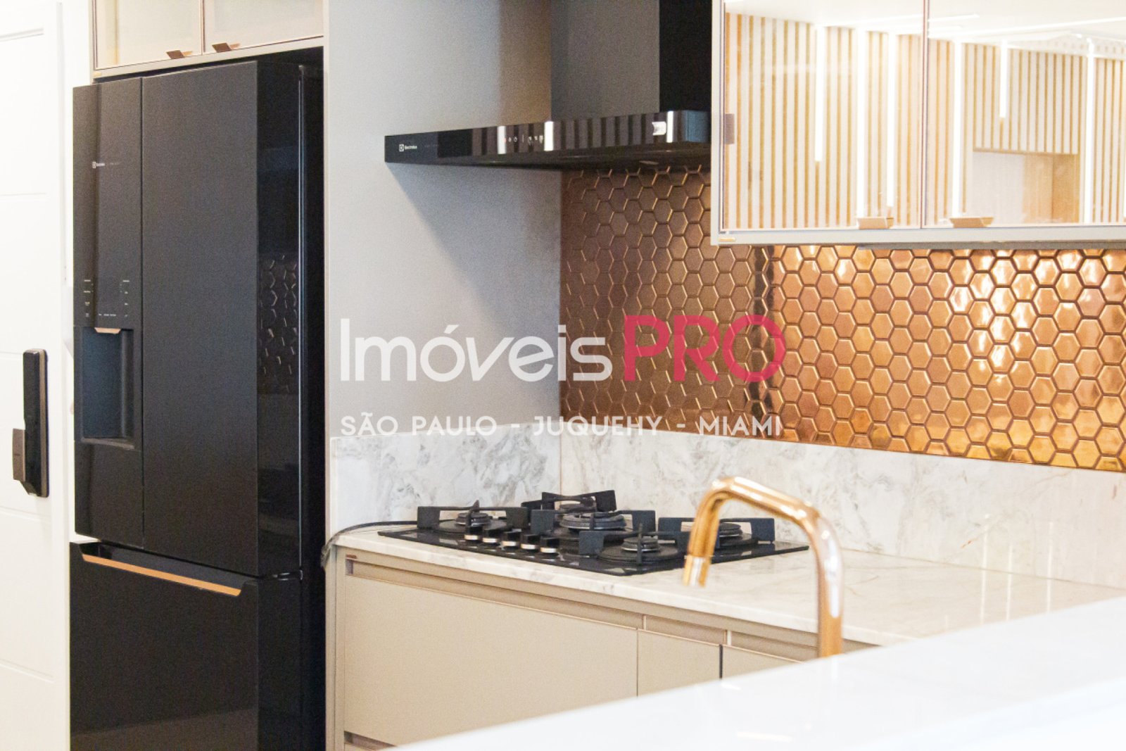 Foto :: https://assets.imoveispro.com.br/thumb/IP29872/cobertura-venda-morumbi_IP29872_11_1920x1080.jpg?